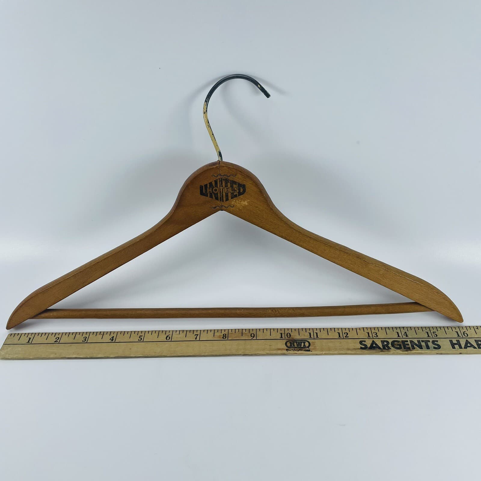 Vintage Wooden Advertising Clothes Hanger UNITED HOTELS New York Niagara Falls 5