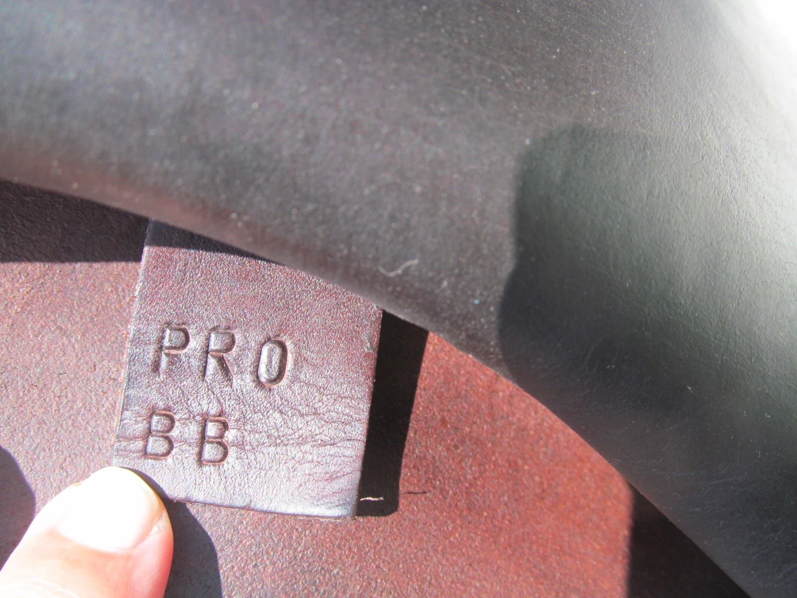 17.5" VOLTAIRE STUTTGART BUFFALO close contact jumping saddle-WIDE-2019 MODEL 5