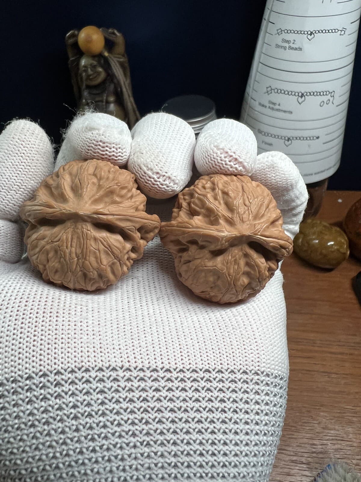 Pair of  Match Chinese Health Walnut 40.5×38×30.5mm 精配宫灯文玩核桃 也叫玉玺 2