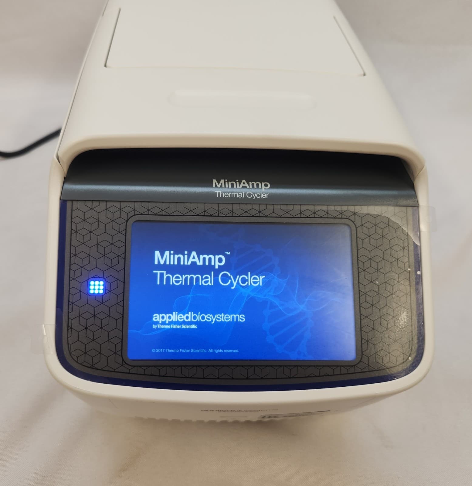 2022 Applied Biosystems MiniAmp Thermal Cycler A37028, 96 Well PCR, LOW LOW USE!