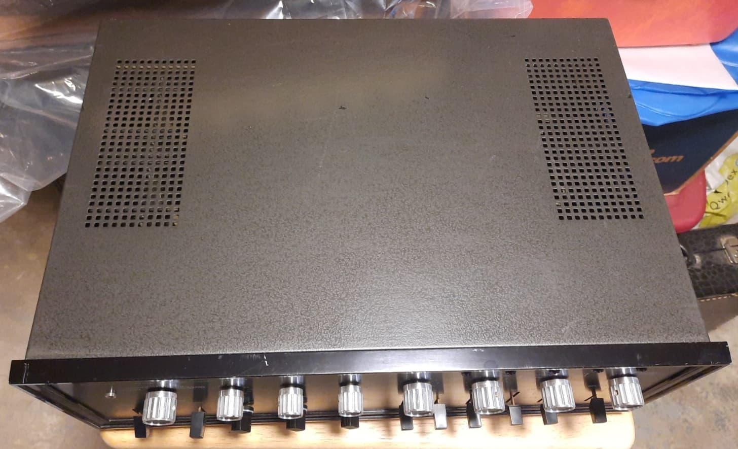 Sansui AU-999 Solid State Integrated Amplifier Working 3