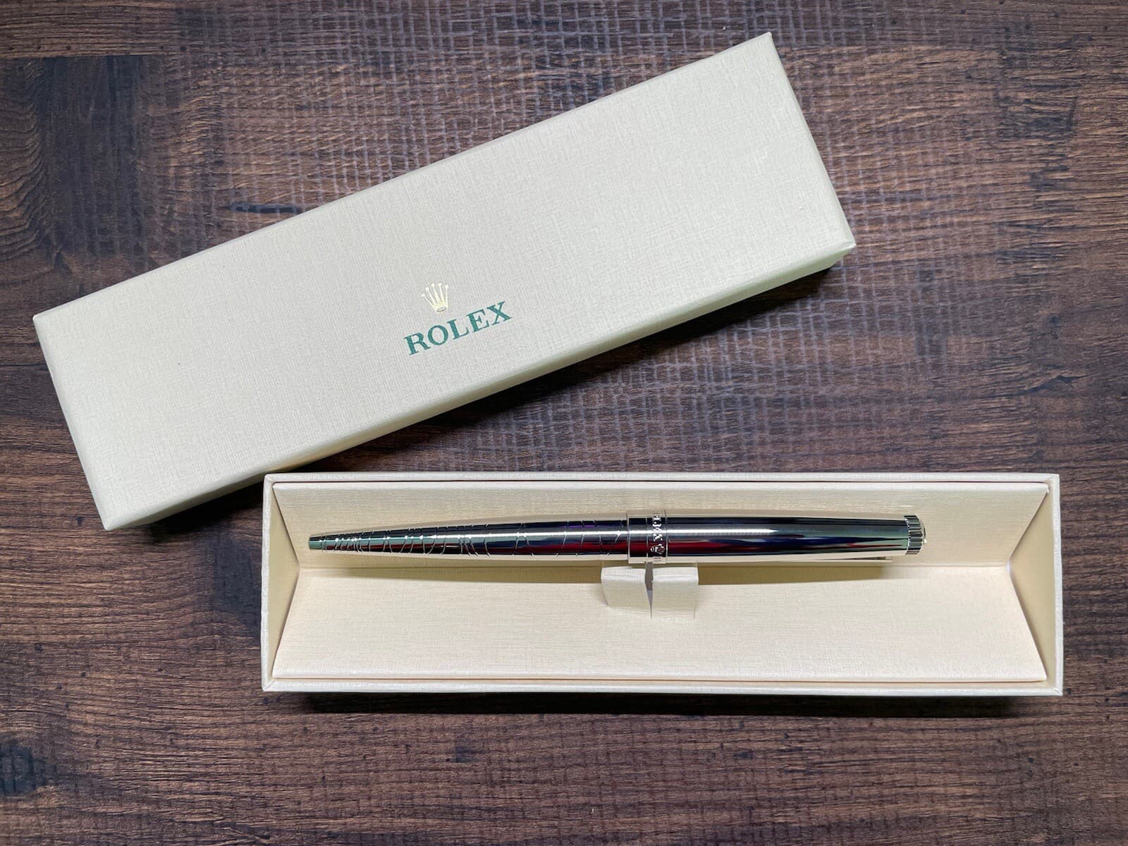 Authentic Rolex Ballpoint Pen Rare Silver Platinum Finish WAVE PATTERN In Box