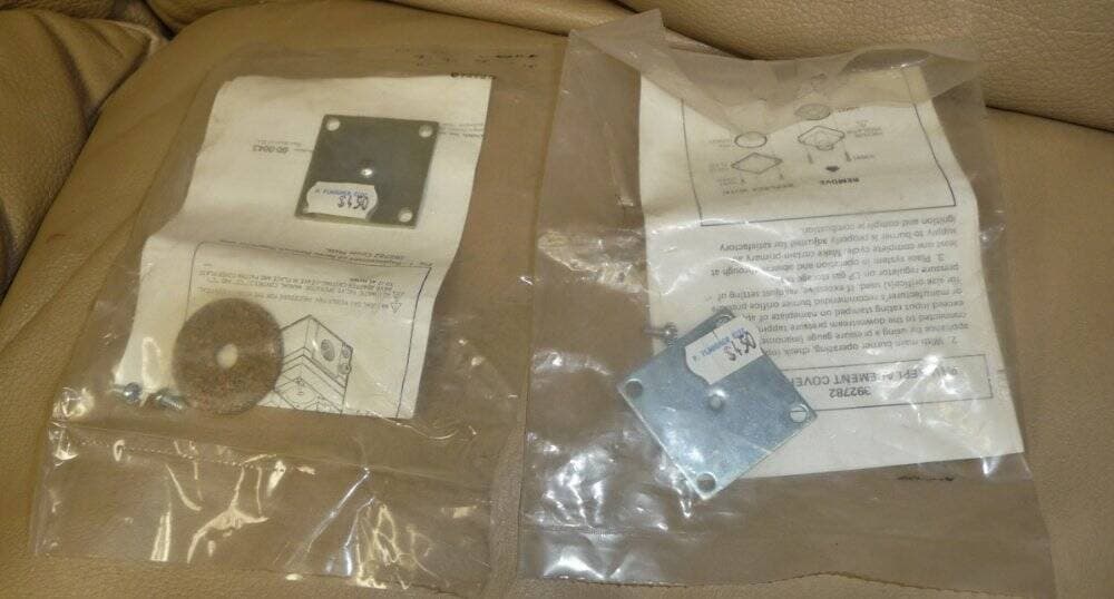 (2) Honeywell 392782 PRV Replacement Regulator Cavity Cover Plate New Sealed