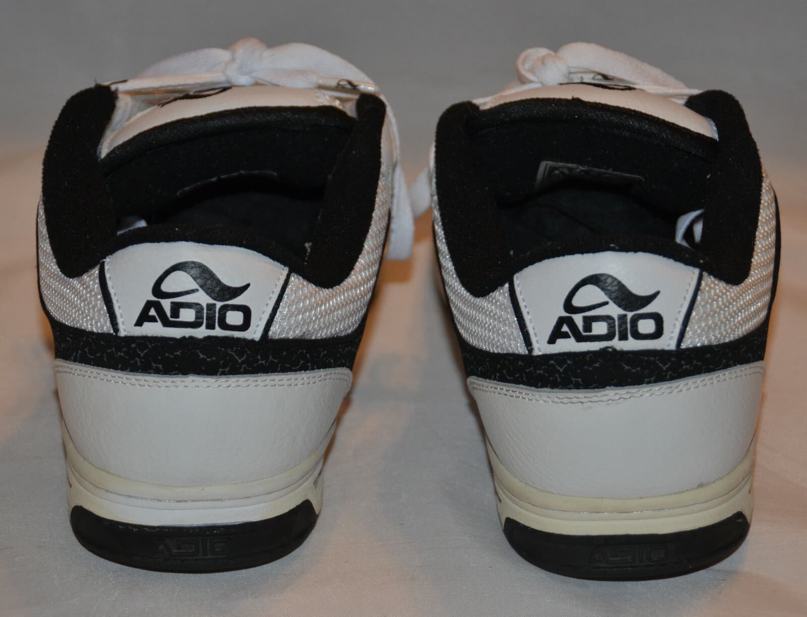 RARE! Gentle Used RETRO 2010 - ADIO Synchro - White Black Shoes (Size 11) 5