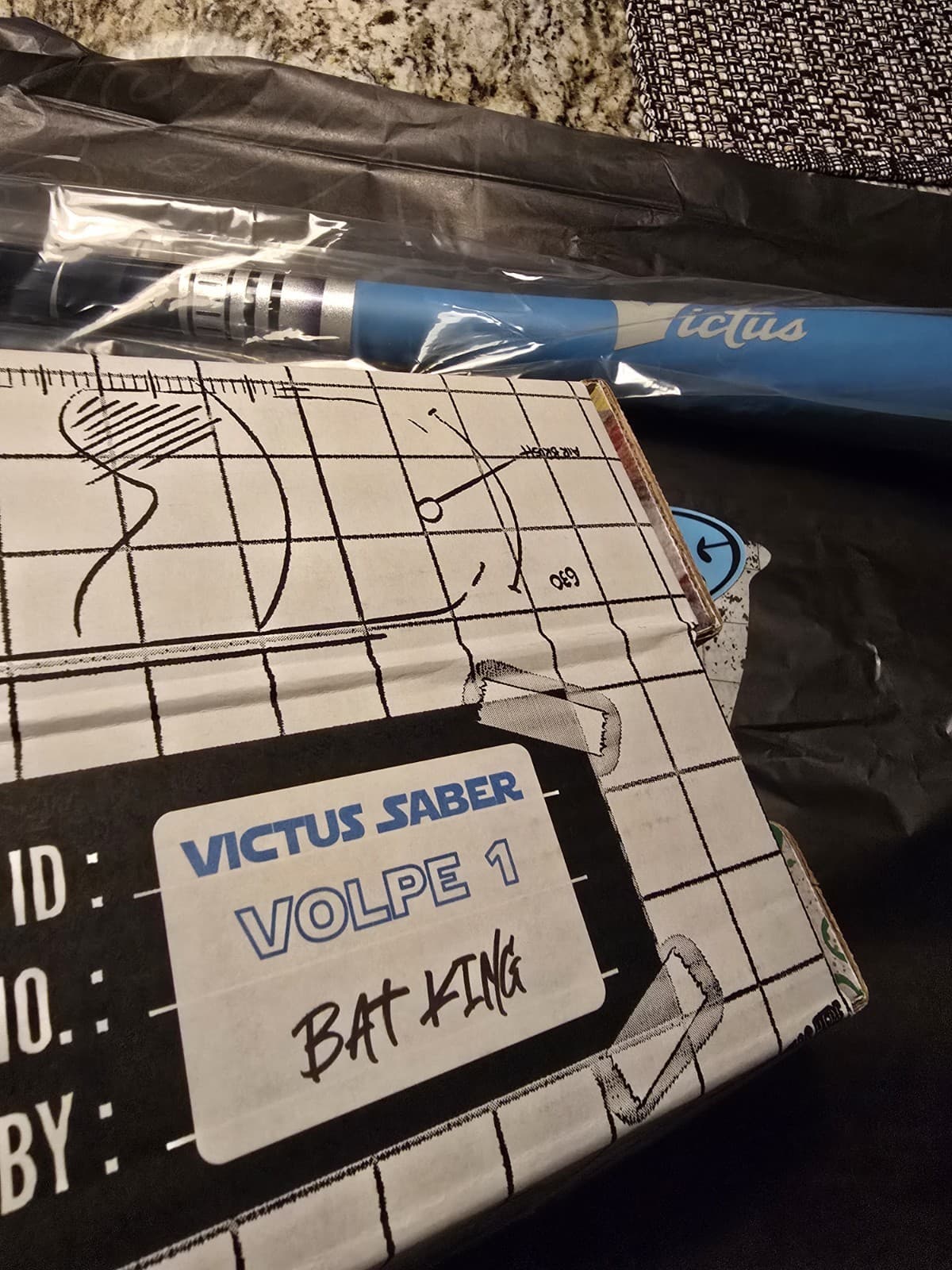 Bat King Victus Volpe Light  Saber 2