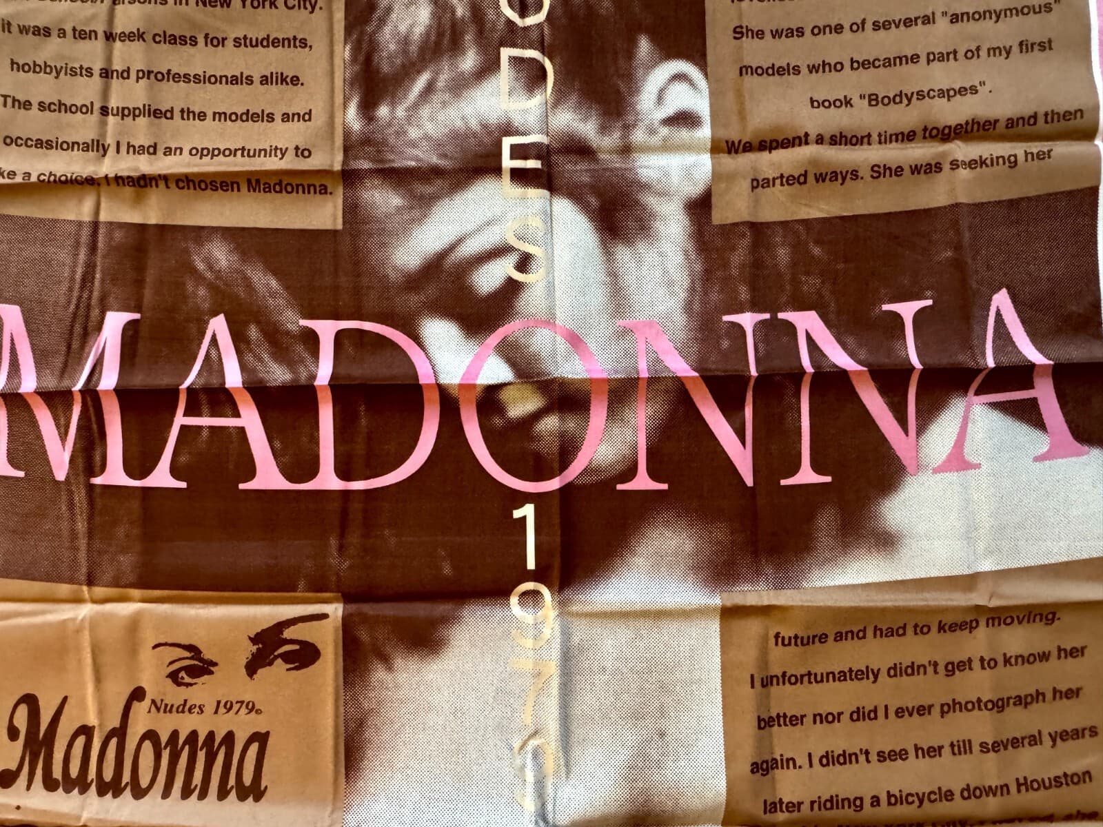MADONNA SEALED  PINK  NUDES 1979 JAPAN SILK SCARF HOLY CROSS OFFICIAL TAG PROMO 3