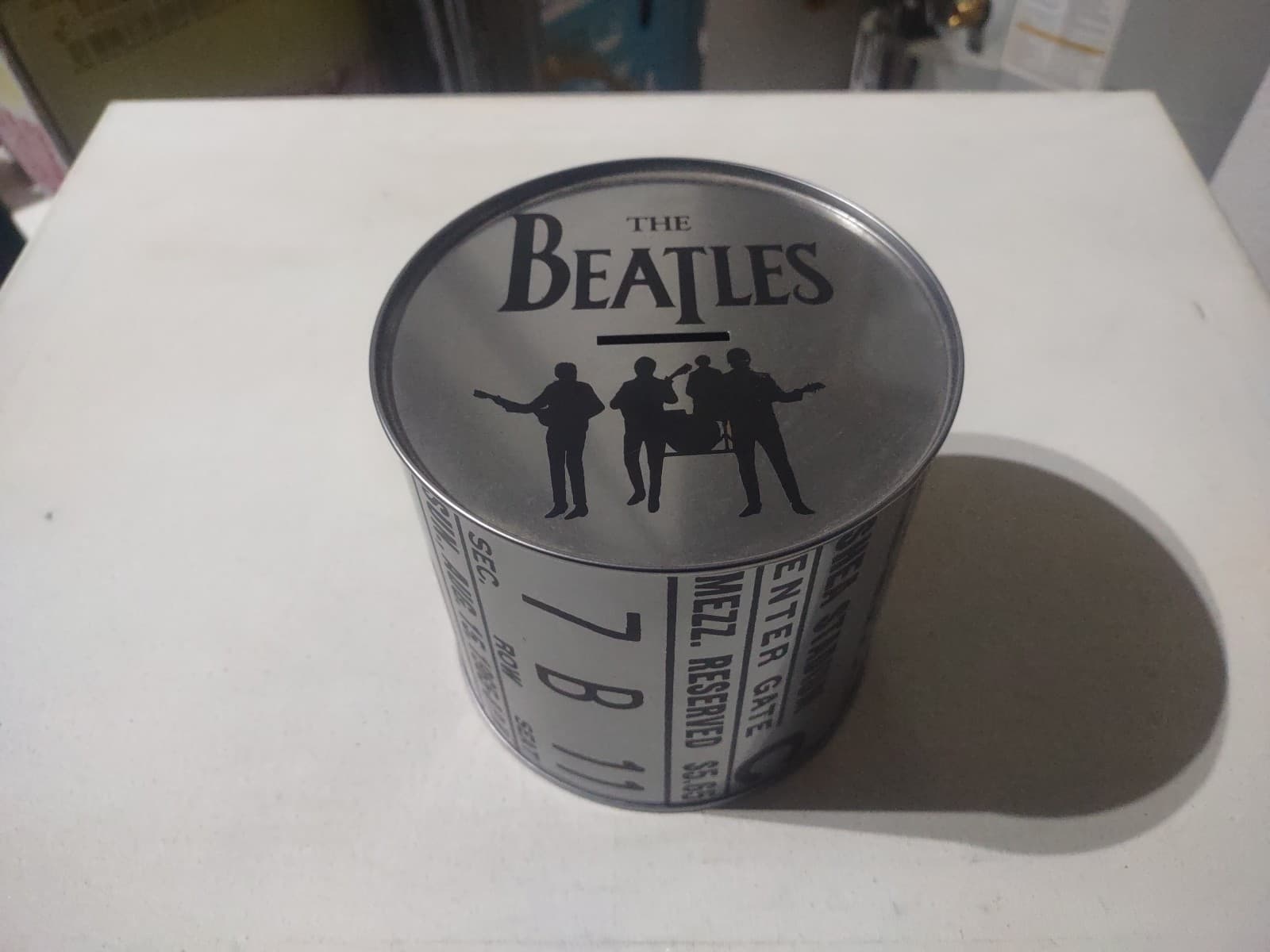 RARE 1988 METAL COIN BANK OF THE BEATLES SHEA STADIUM TICKET STUB CONCERT