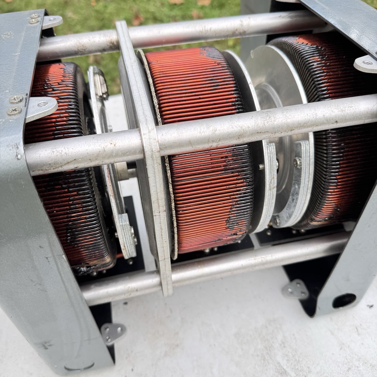 General Radio VARIAC W20 Type 3 Gang Autotransformer WYE Circuit 0-240 AC Cased 2