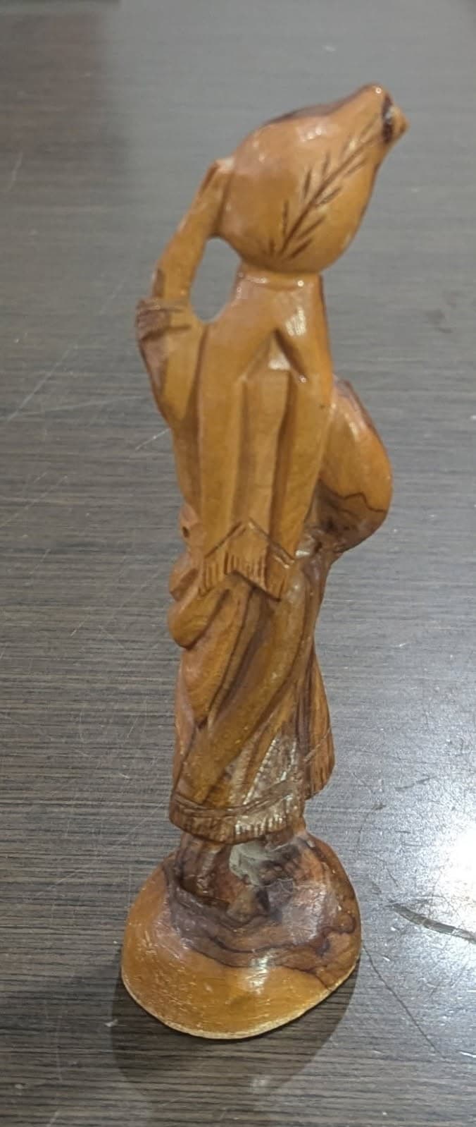 Vintage Olive Wood Hand Carving: Rebeccah at the Well. Made in Israel. 4