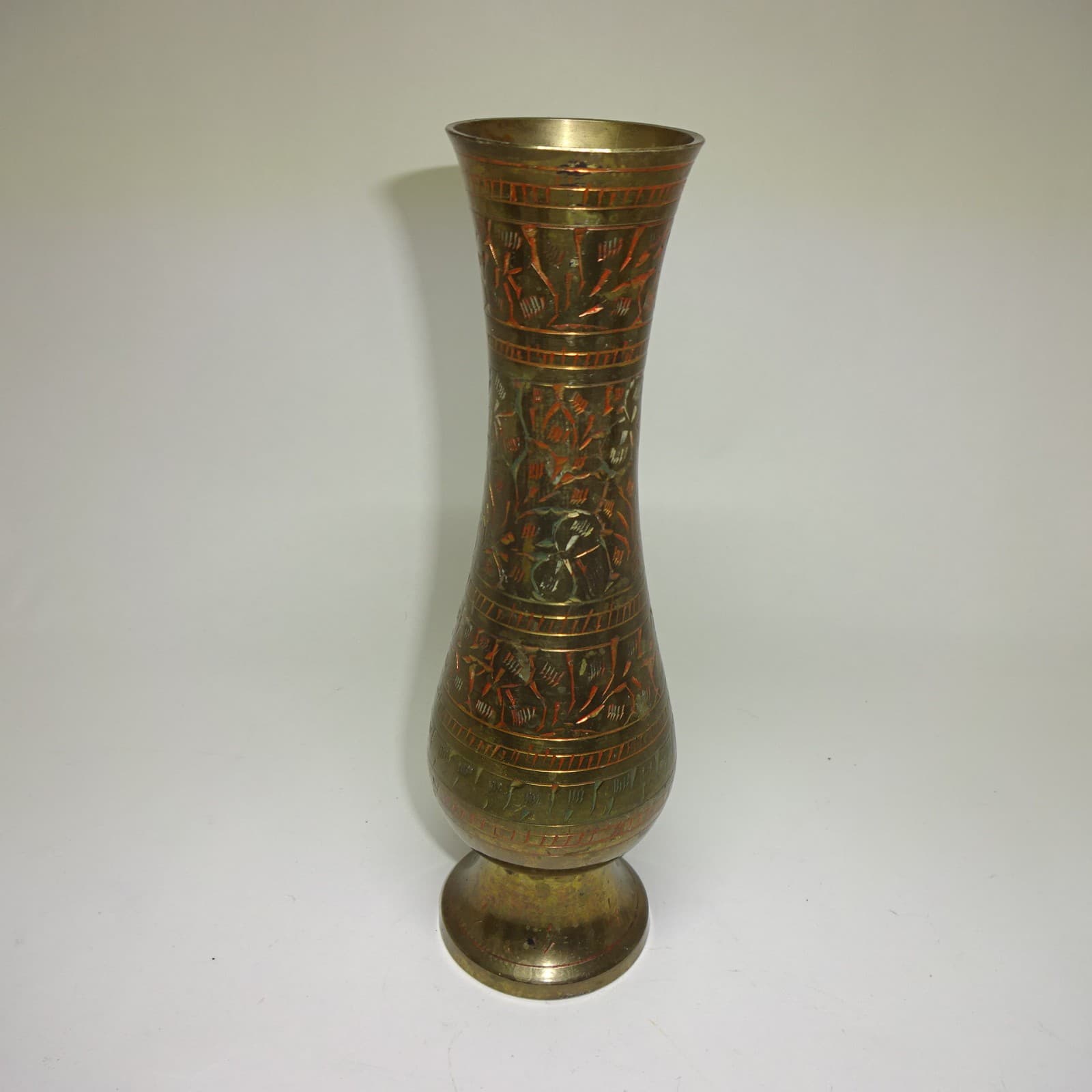 Decorative brass flower vase - height approx. 20 CM
