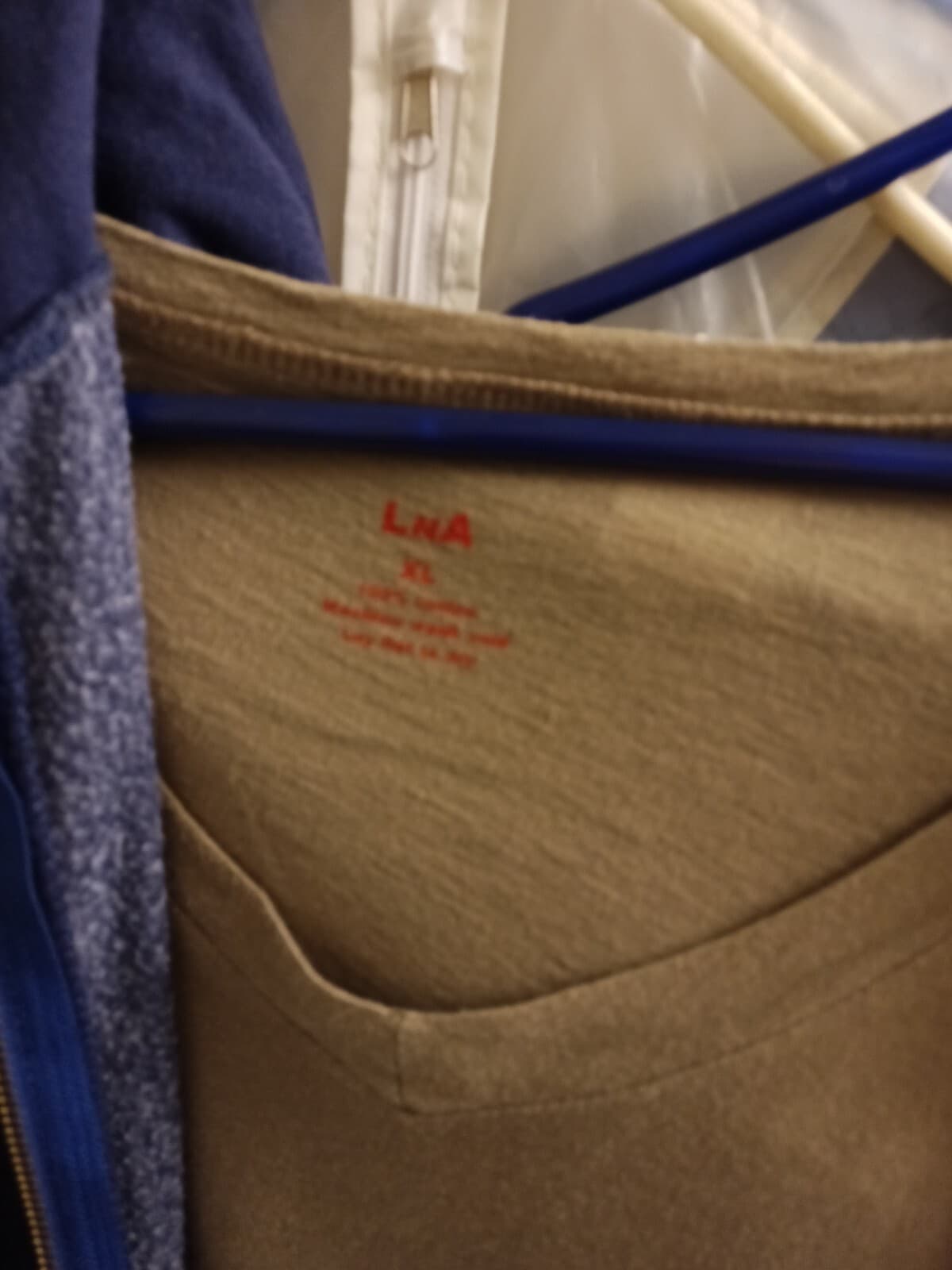 Channing Tatum The Vow Screen Worn Used Shirt, Hoodie W/ Jeans COA Premier Props 5