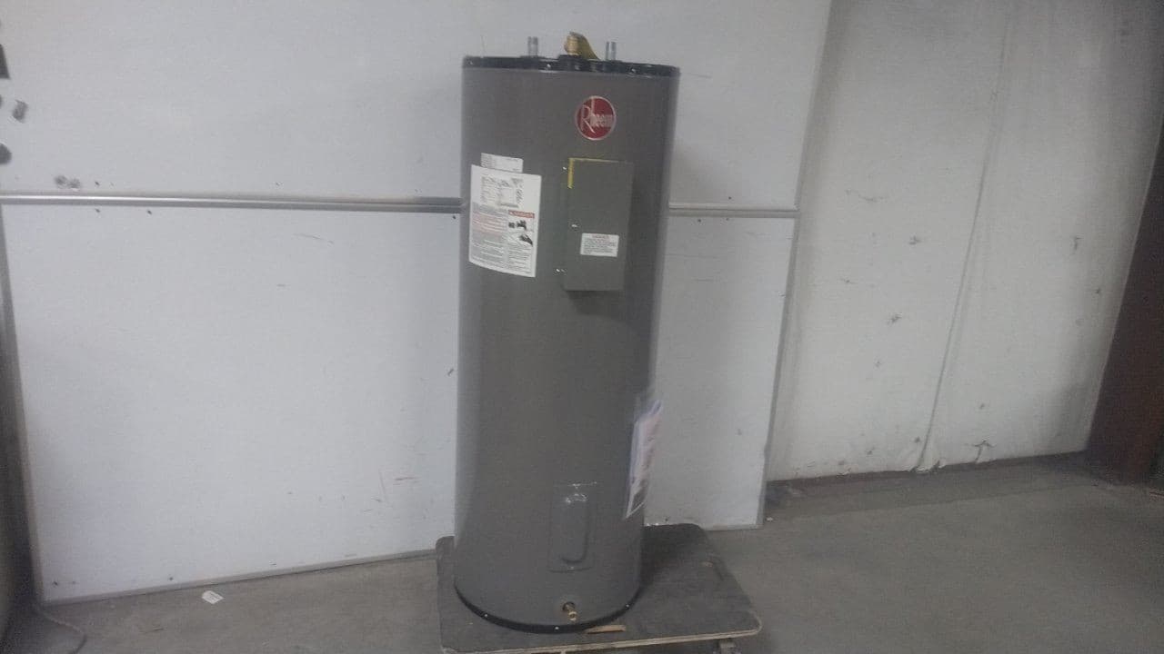 Rheem ELD66-TB 480V 58.5 Gal Tank Capacity 480VAC Electric Water Heater