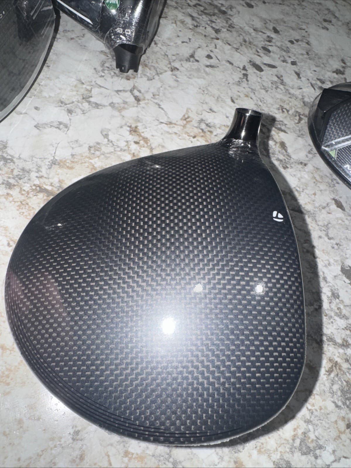 Taylormade QI35  driver head only 10.5 Degree Brand New In Plastic 4