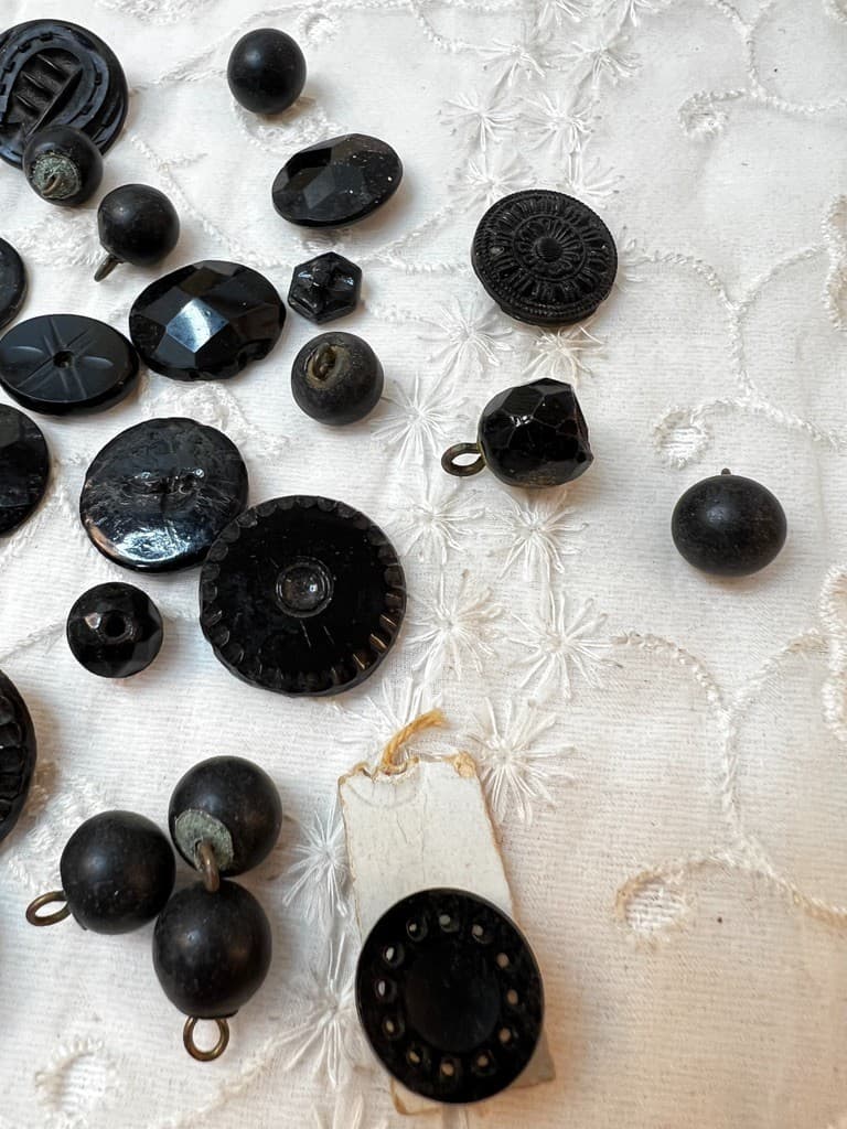 Lot of 50 Antique Ebony Buttons Beautiful Designs Victorian Styling Buttons 3