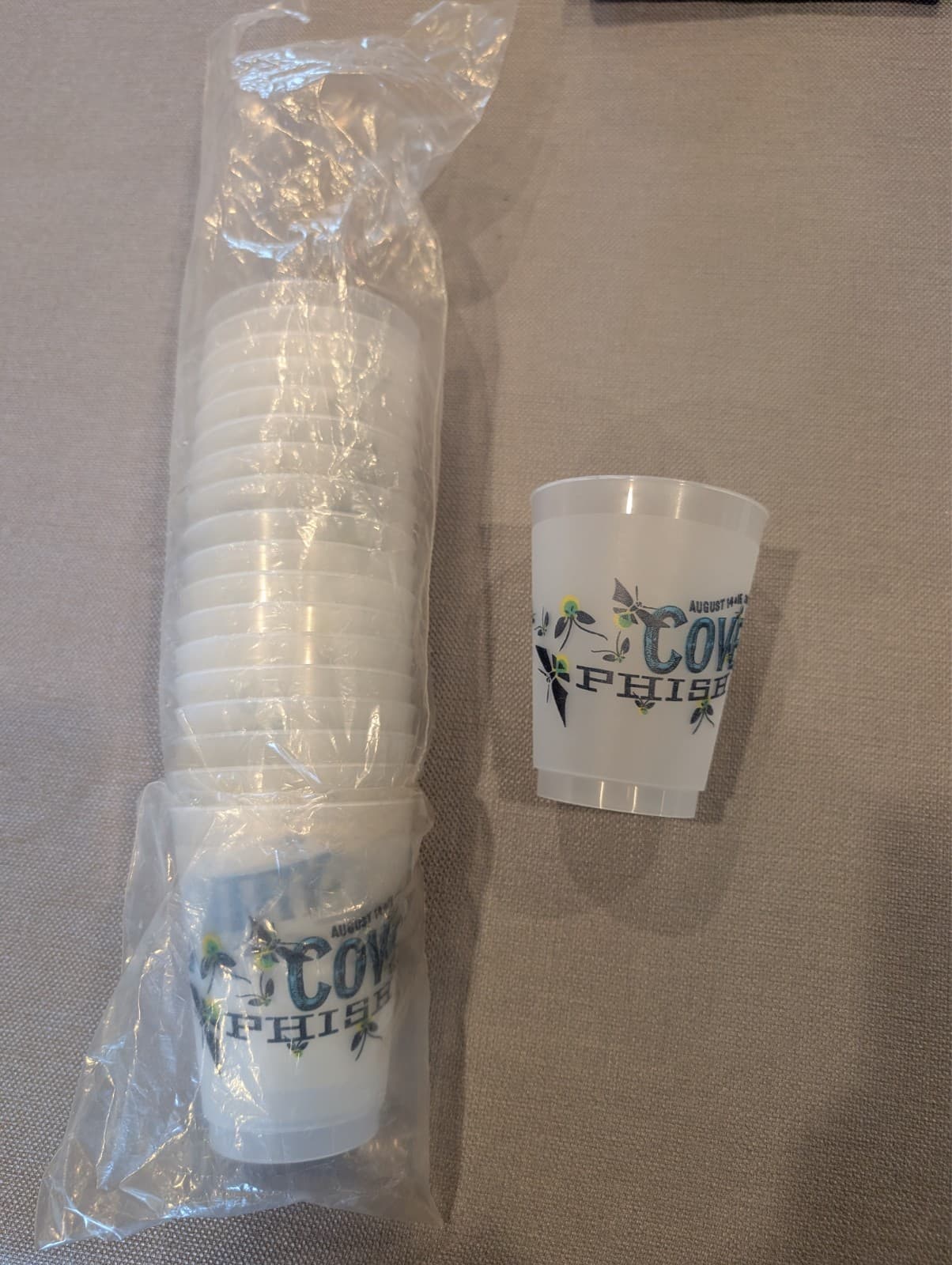 Phish sleeve of NEW plastic reusable cups (19 cups) Aug. 14 & 15, 2004