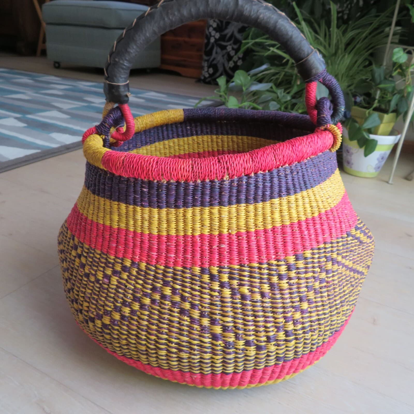 Handmade NEW Ghana Bolga Market Basket with Leather Handle Large Round 5