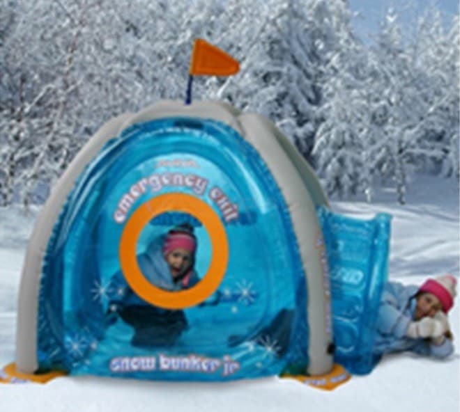 NEW Aviva Snow Bunker Jr Inflatable Snow Fort NOS Winter Toy Cool Vintage RARE