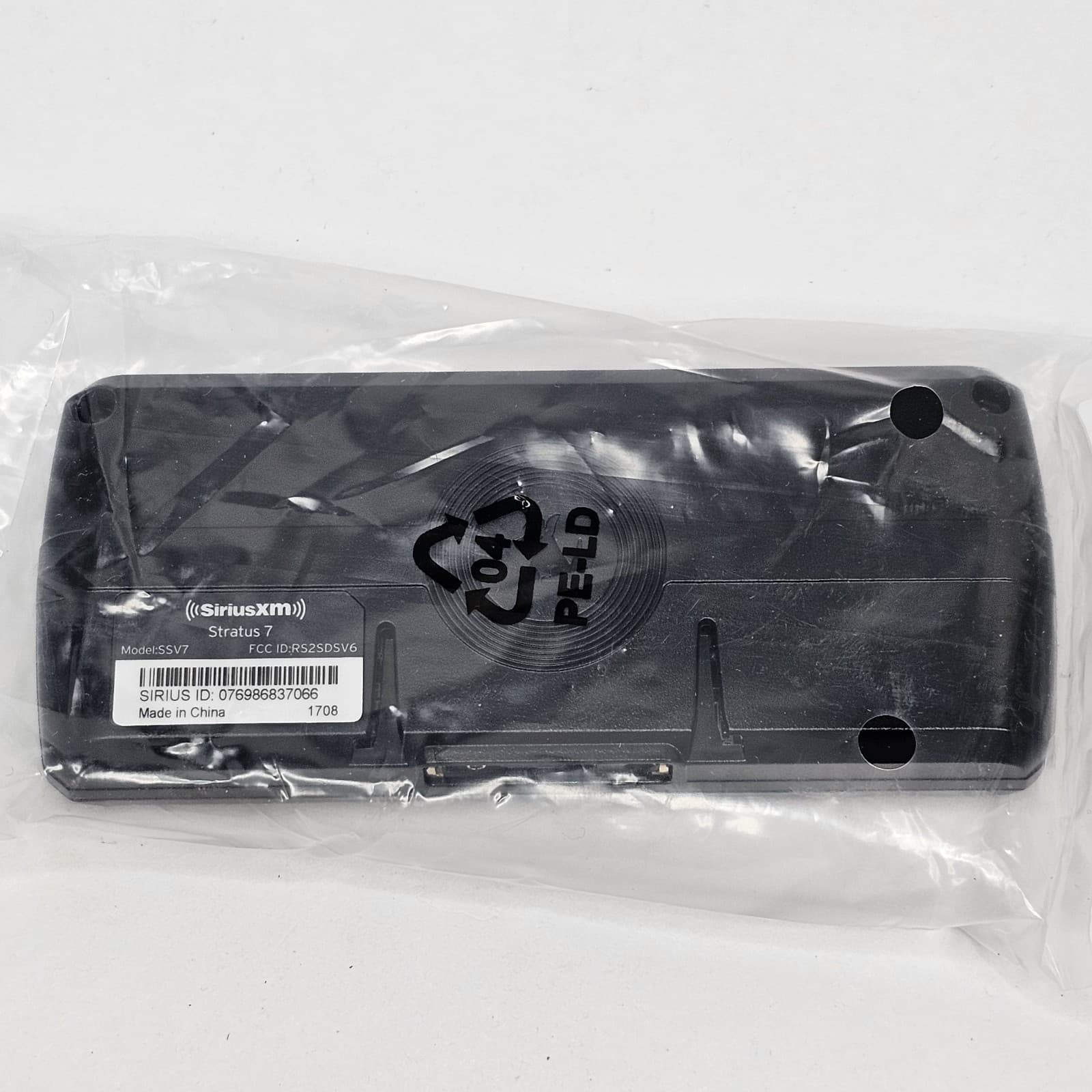 NEW & SEALED Sirius Stratus 7 REPLACEMENT RADIO ONLY Model: SSV7 3