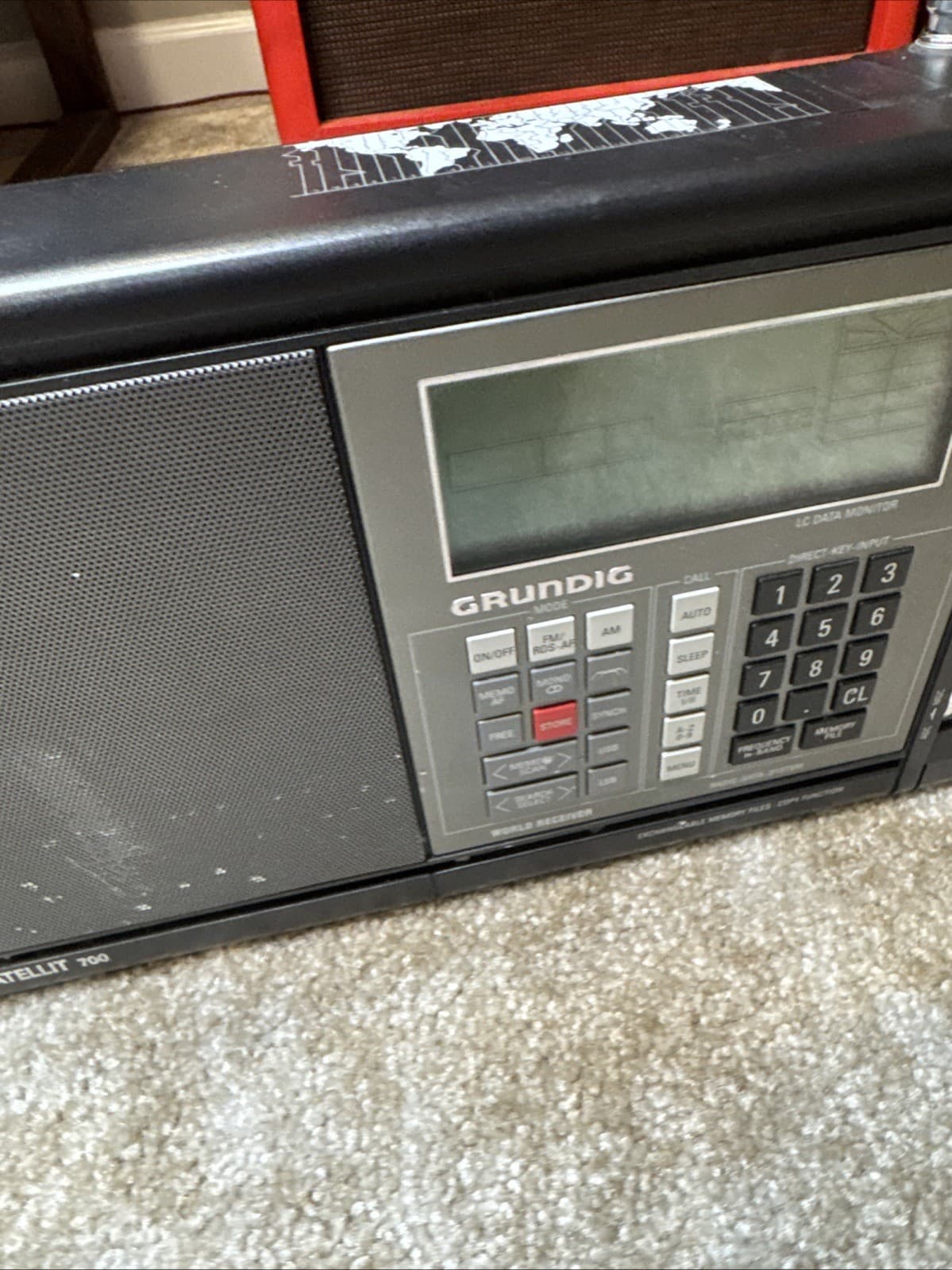 Grundig World Receiver Satellite 700 Tested & Working radio FM Satellite 5