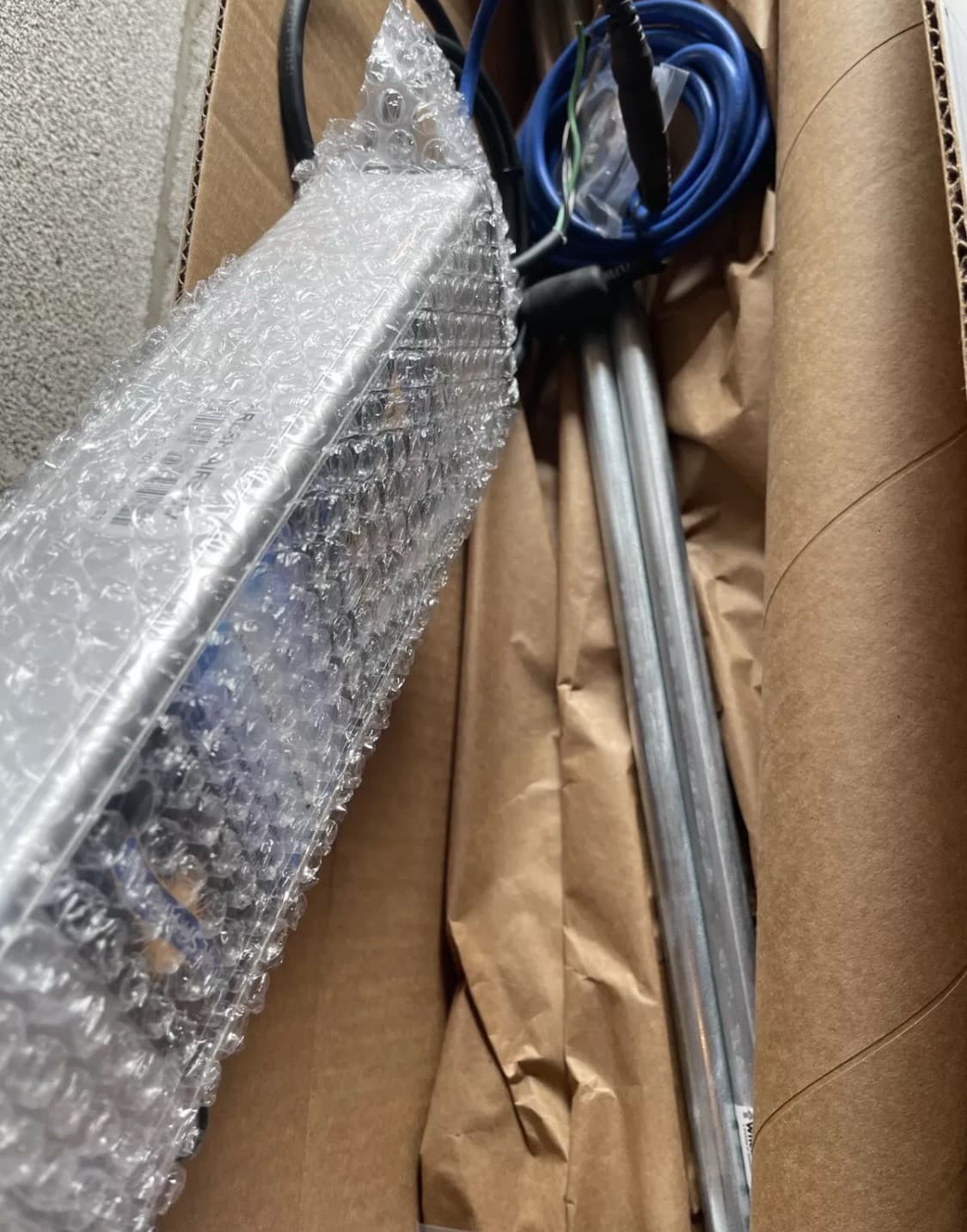 Fresh-Aire UV Blue-Tube Single Lamp 32"  Commercial TUVC-TRS-232S-HO-BTXL System 2