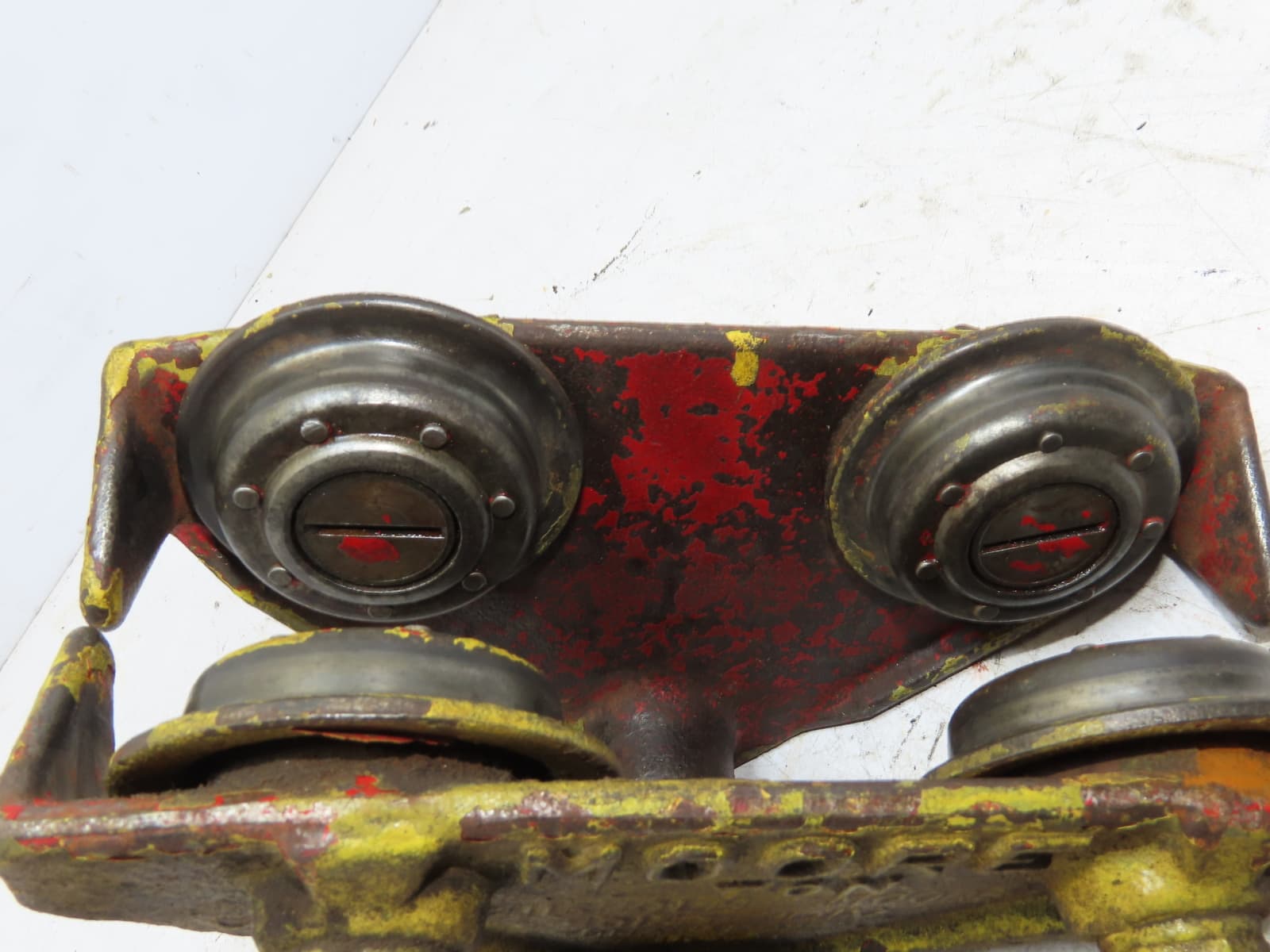 CM Moore Ball Bearing Hoist Beam Trolley 1/4 Ton Capacity 5