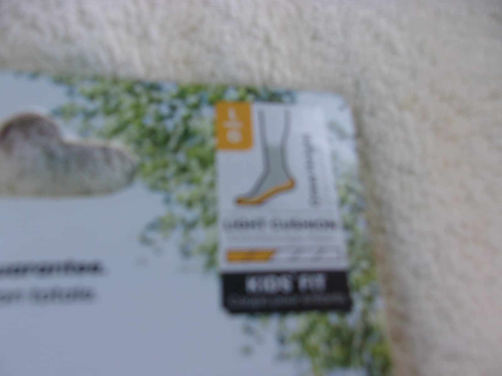 NWT Smartwool Kids' Hike crew socks, M (12-2.5), or L (3-6), wool blend, gray 3