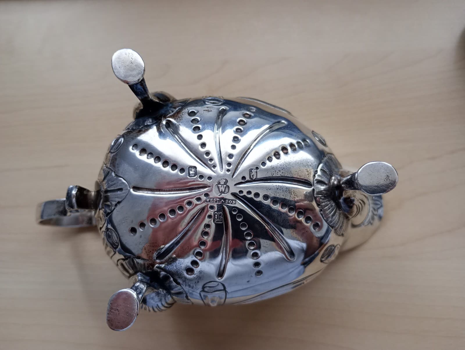 1897 - Victorian - IRISH Solid Silver - Sauce Boat - DUBLIN 1897 5