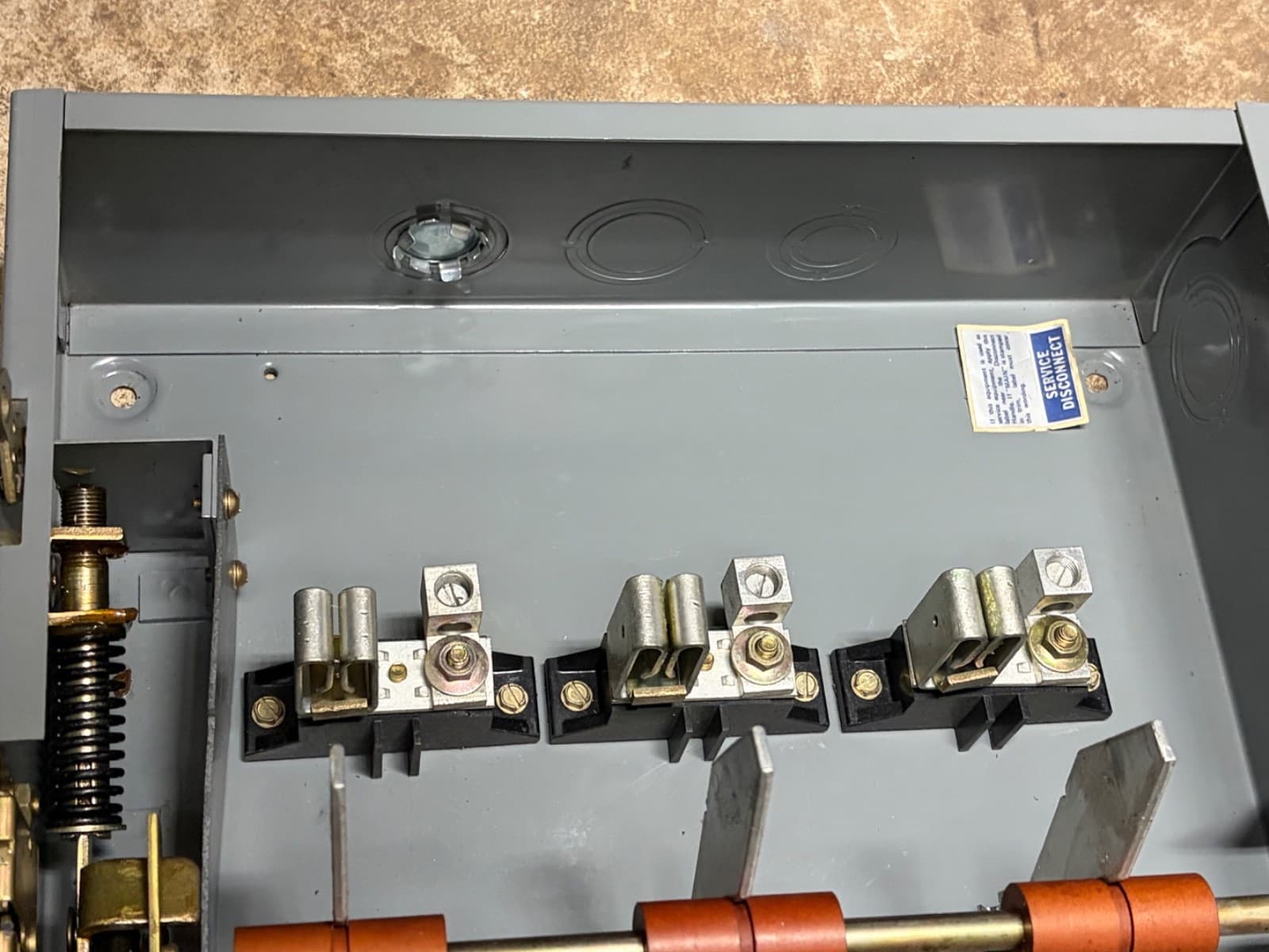 Square D 82353 100-Amp 240-VAC Double Throw Manual Transfer Switch 3-Pole 6