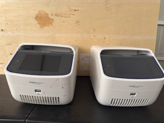 Applied Biosystems Veriti 96-Well Thermal Cycler (A37028) 2