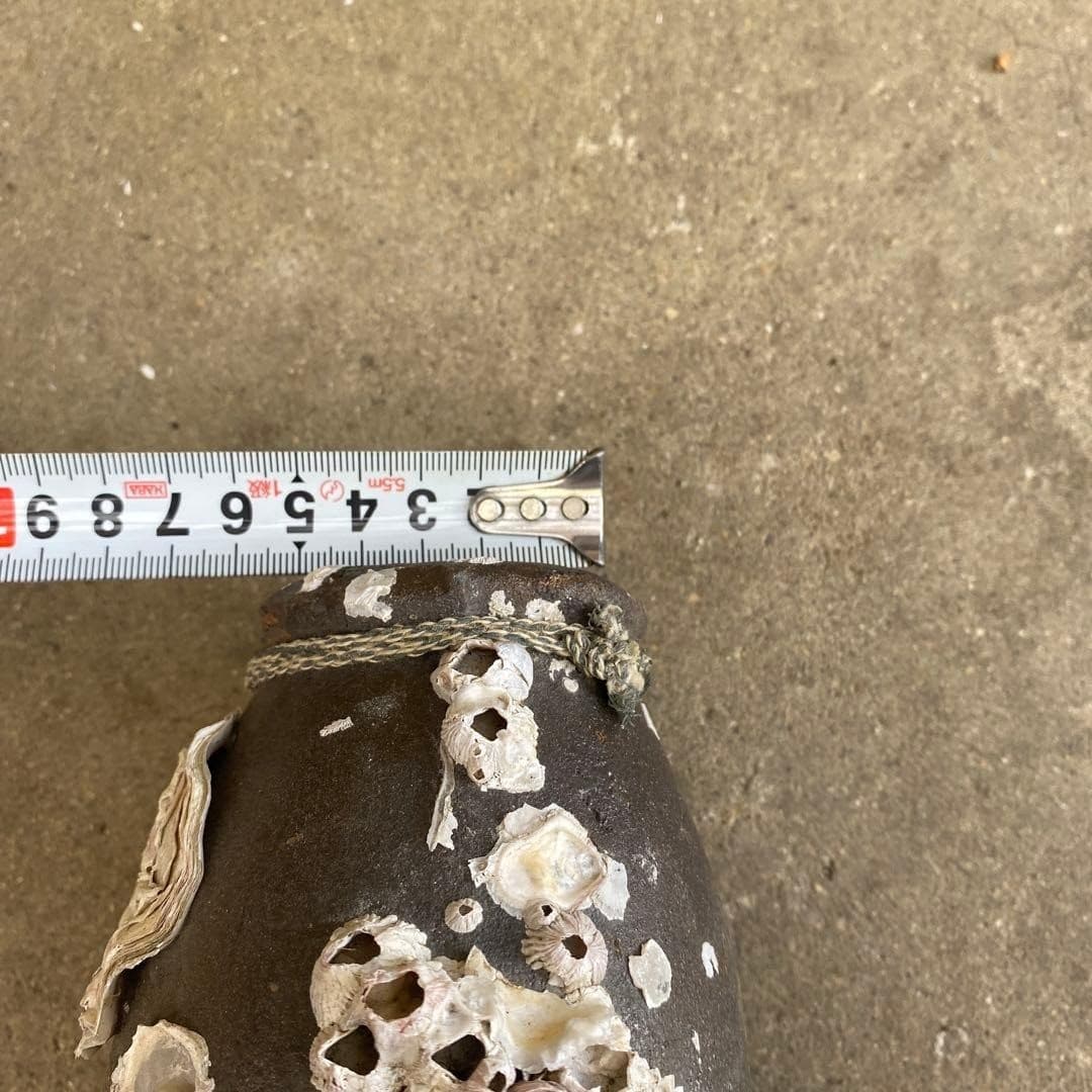 Japanese Ceramic Octopus Pot “Takotsubo” w/ Seashell VTG Japan 2