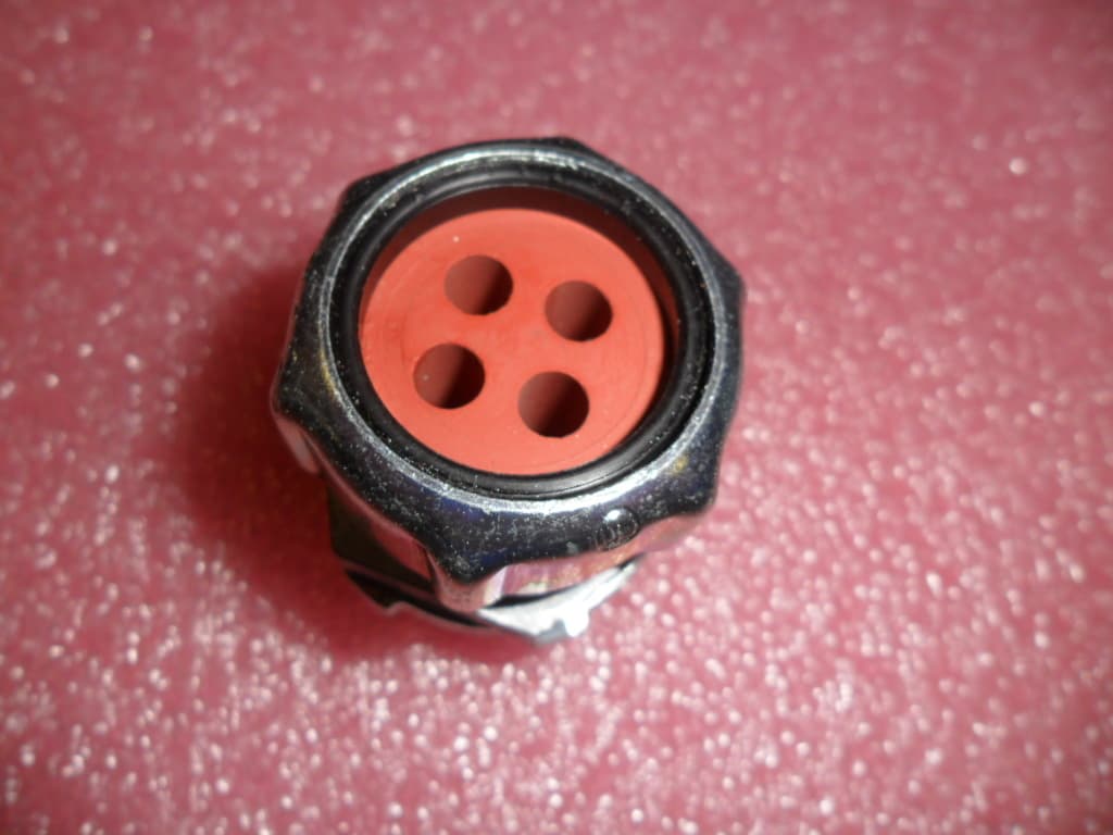 2540-4 Multi-Hole Cord Connector, 4 Holes  1" Cord Diameter 0.215 to 0.235 Inch