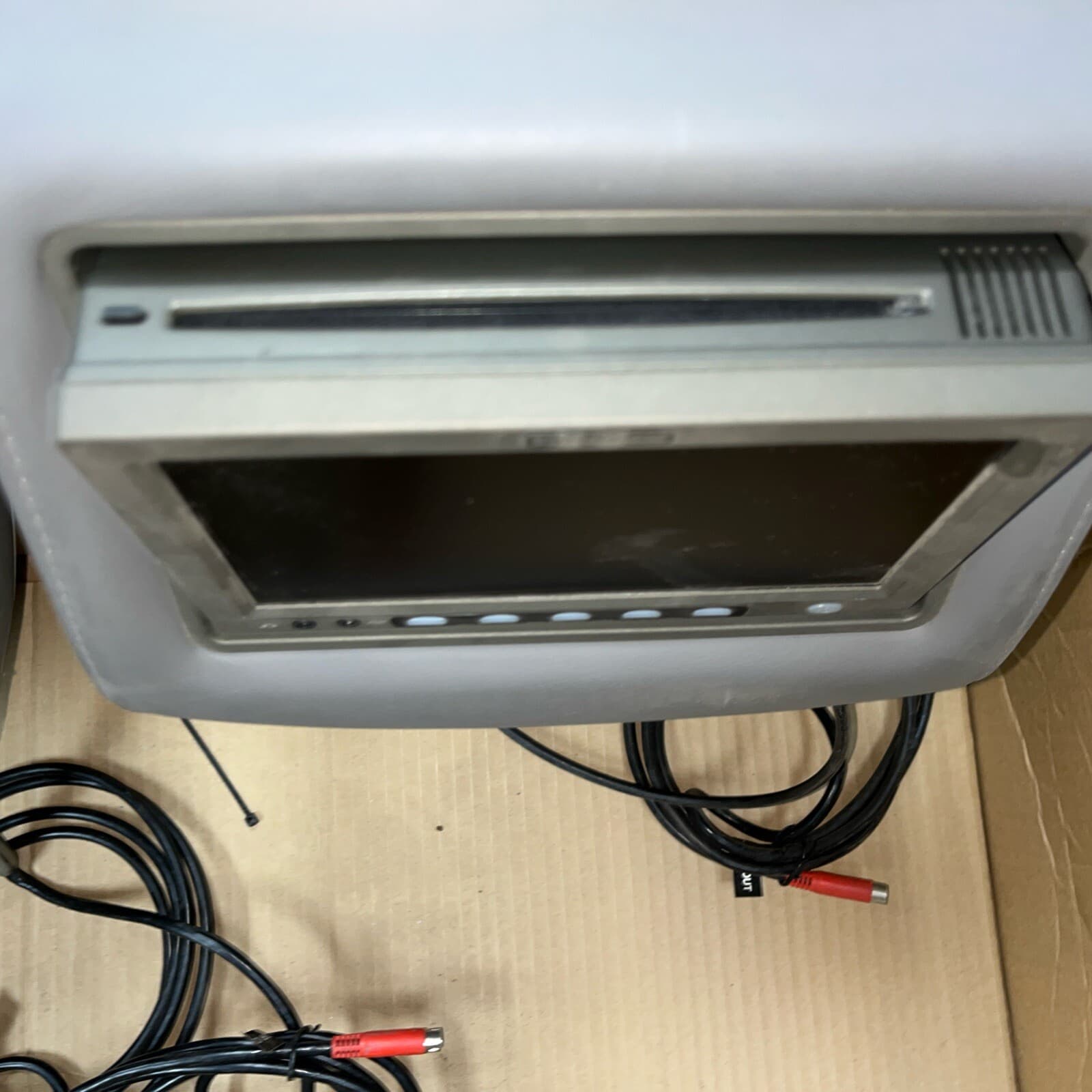 Vizualogic A-1250  Headrest Kit 05-08 Lexus GX Charcoal 5