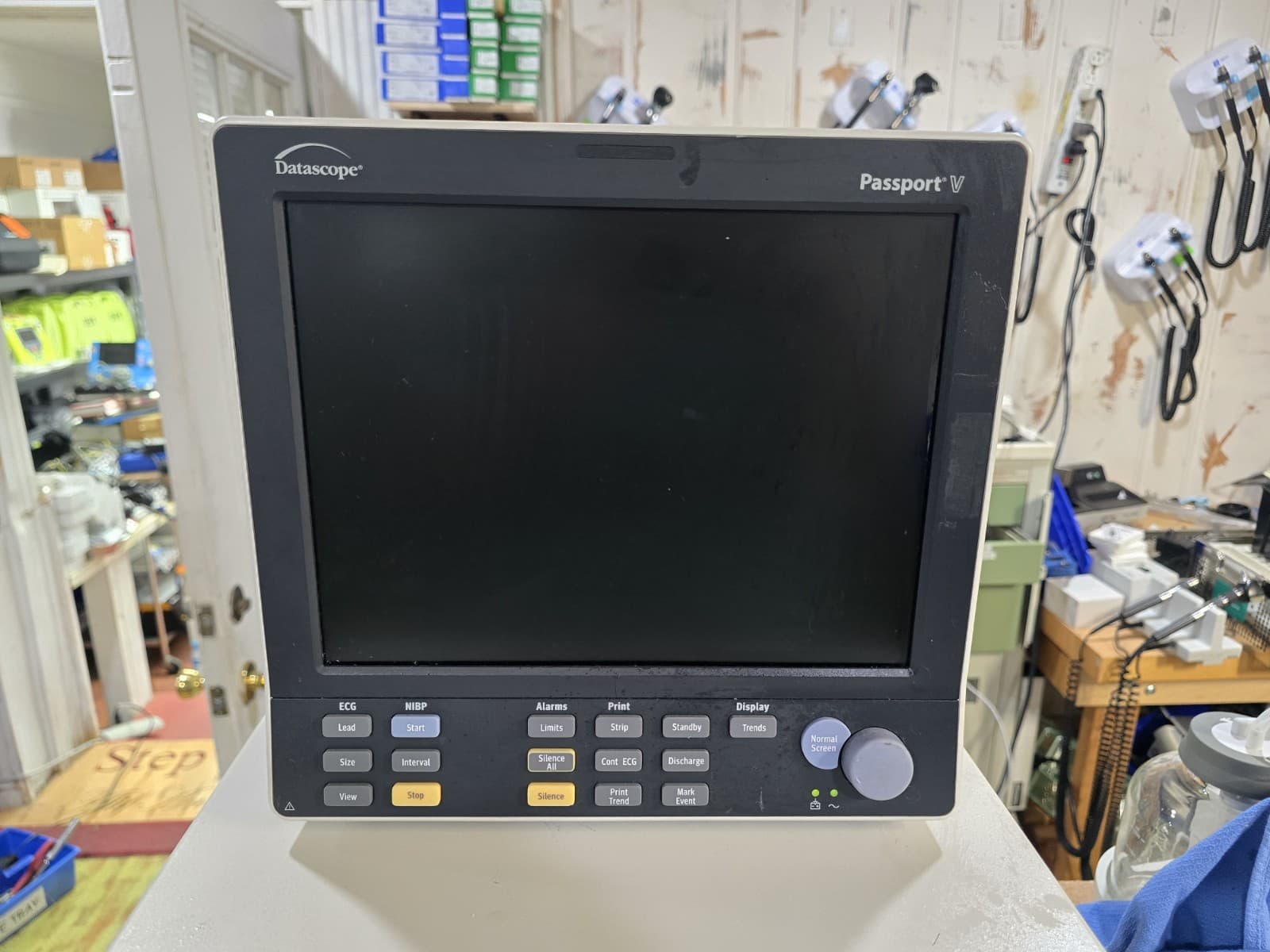 Datascope Passport V patient monitor with Microstream CO2 Excellent Condition  3