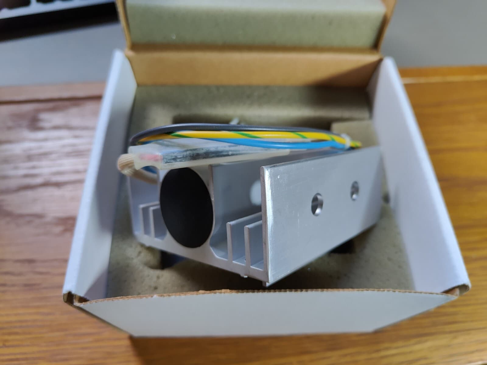 USED Beckman 168 Detector Deuterium Lamp Part No. 538711 2