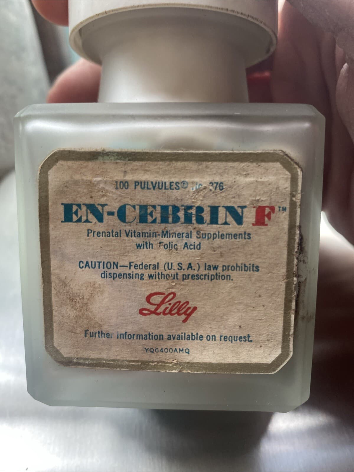 Vintage Prenatal Vit-mineral Pills Full Bottle En-cebrin F, Made by Lilly  Glass 3