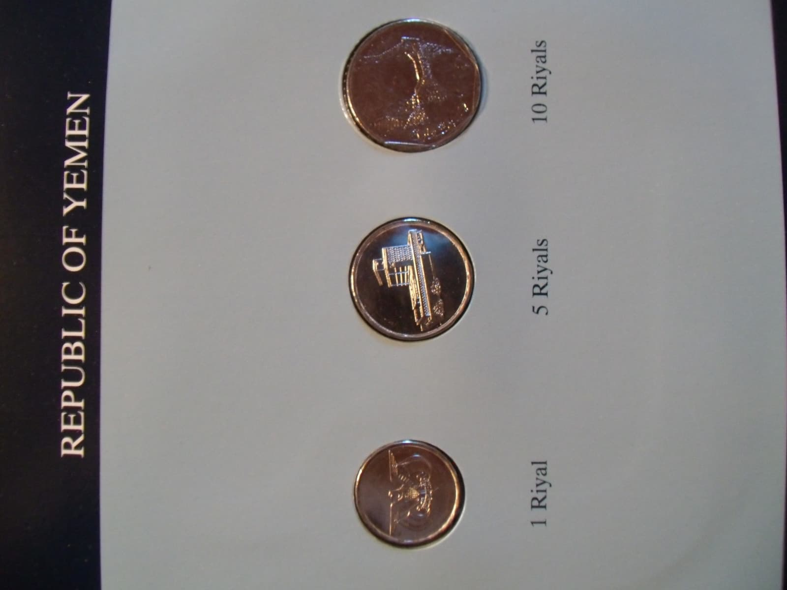 Coin Sets of All Nations Yemen UNC RARE 1,5 Riyal 1993 10 Riyal 1995 2