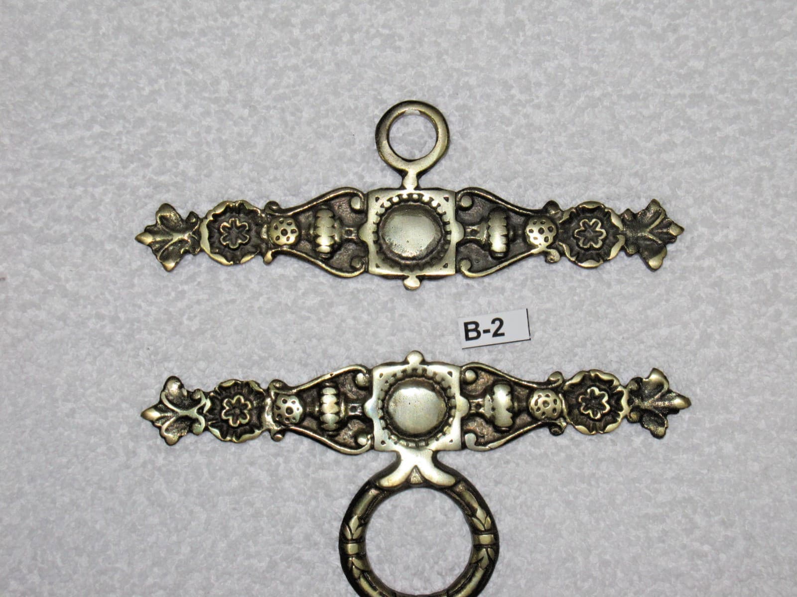 B-2  Antique Ornate Brass Bell Pull Hardware 5 1/2" 140mm  2 pc Hanger Set  2