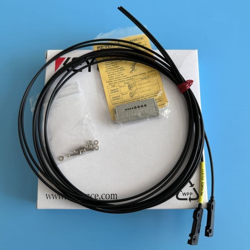 New For Keyence FU-E11 FUE11 Photoelectric Sensor Fiber Optic Switch Amplifier 2
