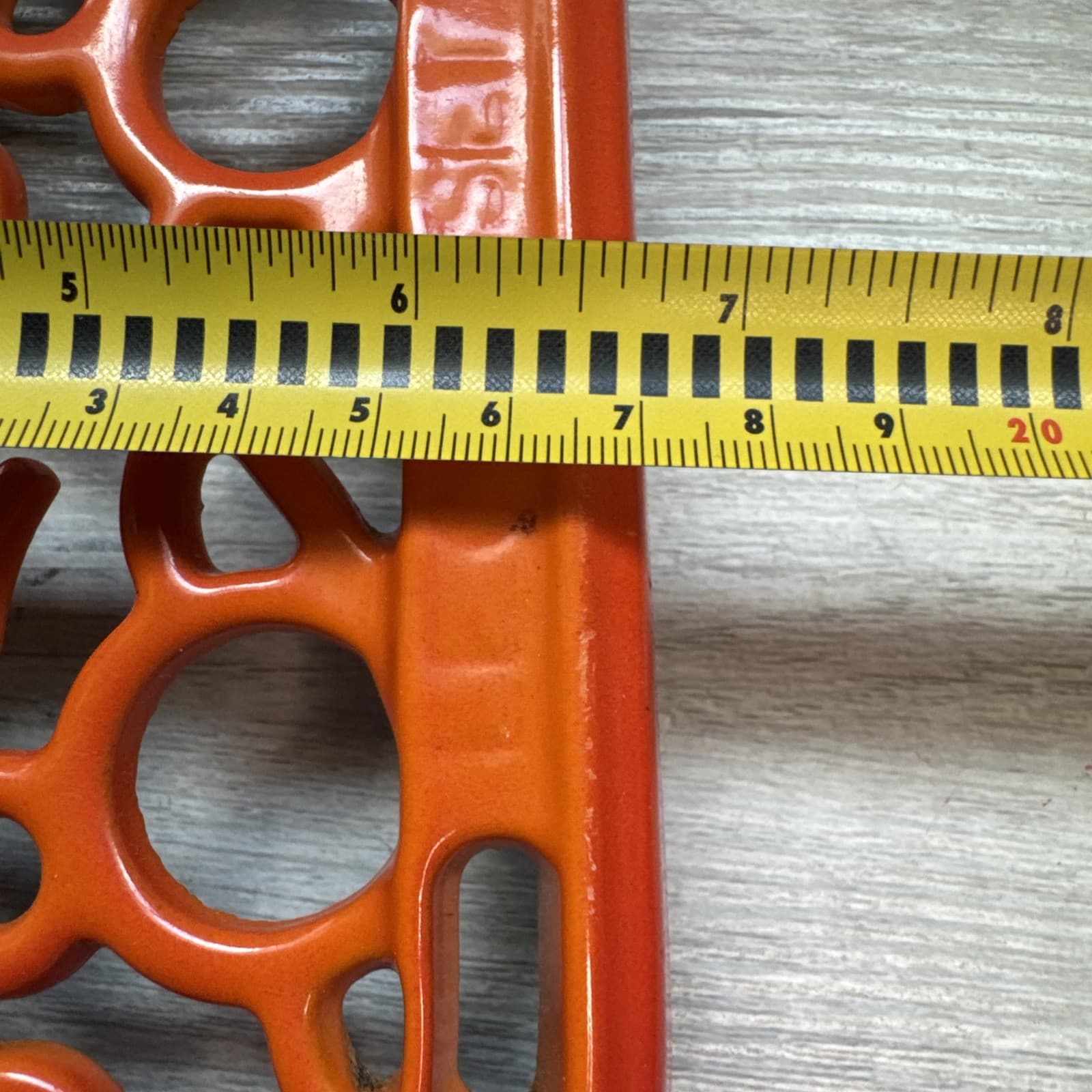 Le Creuset Trivet Oval Hombre Large Excellent Used 10.7” double Cast Iron 6