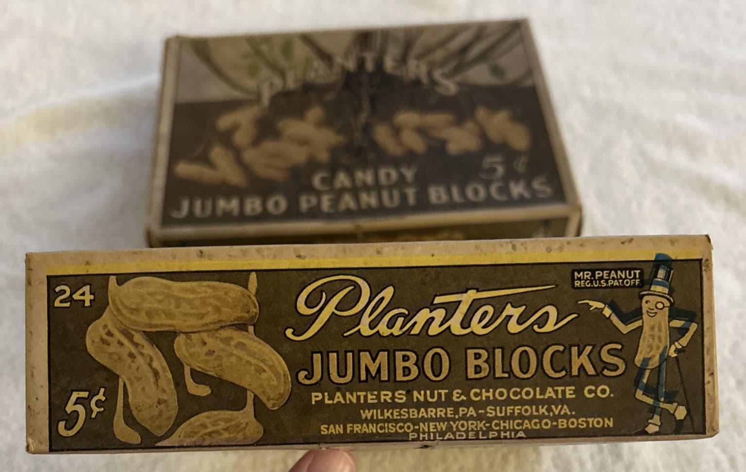 Very Early Planters Peanuts Mr Peanut Cardboard Box 4