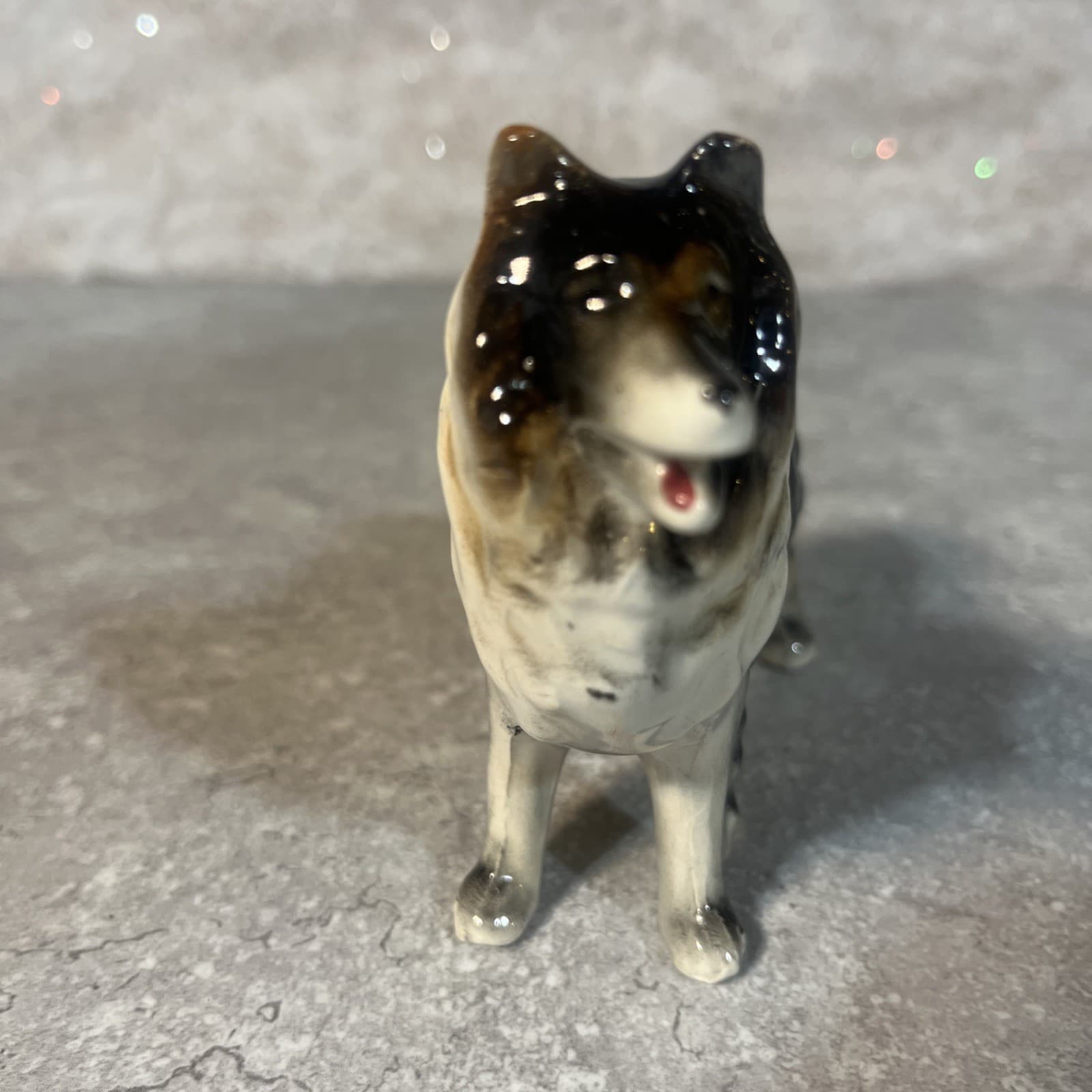 Vintage Porcelain Collie/Lassie Figurine Black Face Mouth Open Japan 5.5” X 4” 3