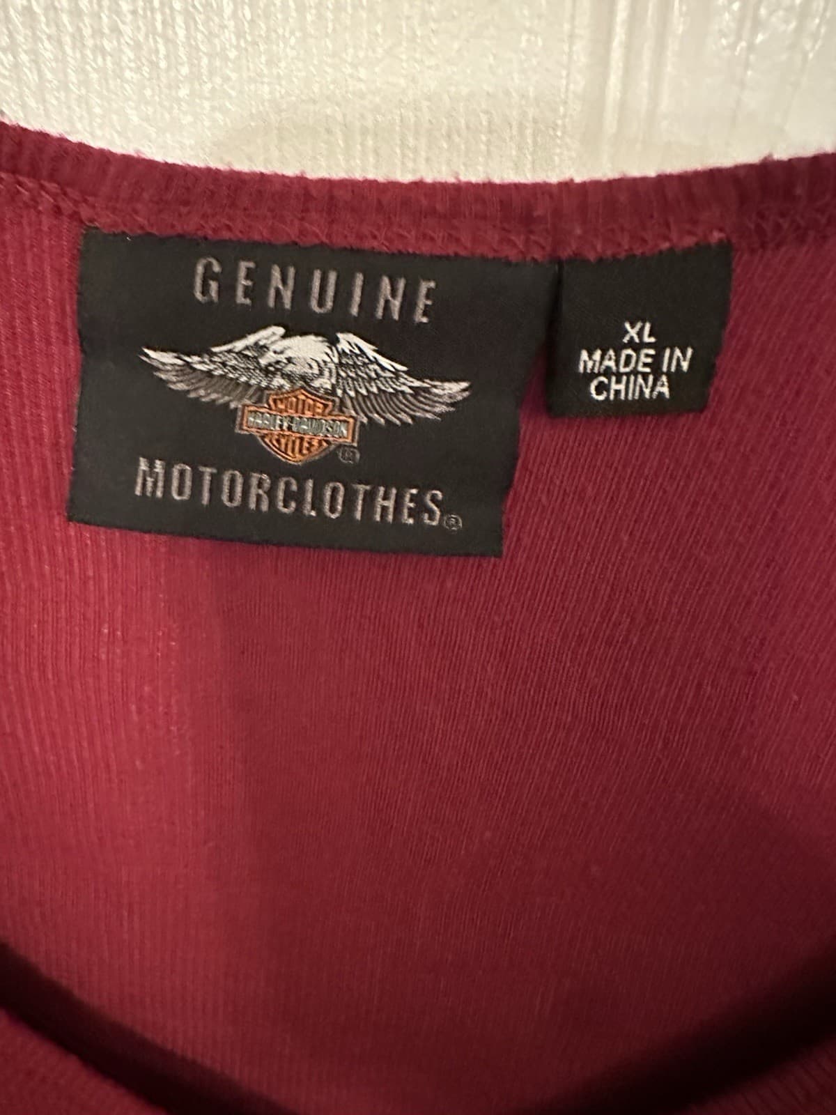 Harley Davidson Women's V Neck LS Red Henley Top,  Size XL 2