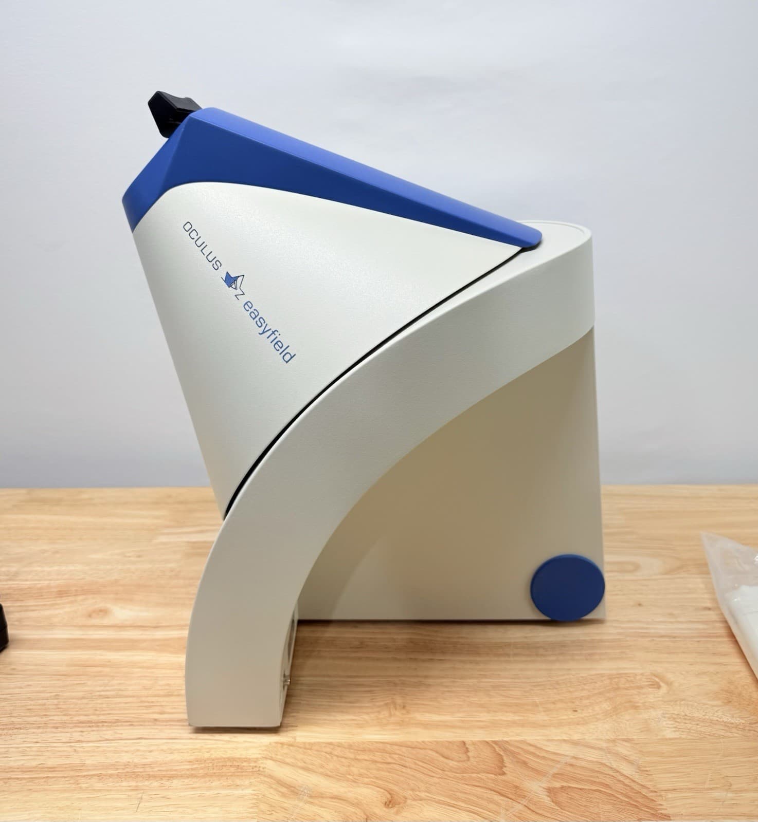 Oculus Easyfield Perimeter Visual Field Tester 2