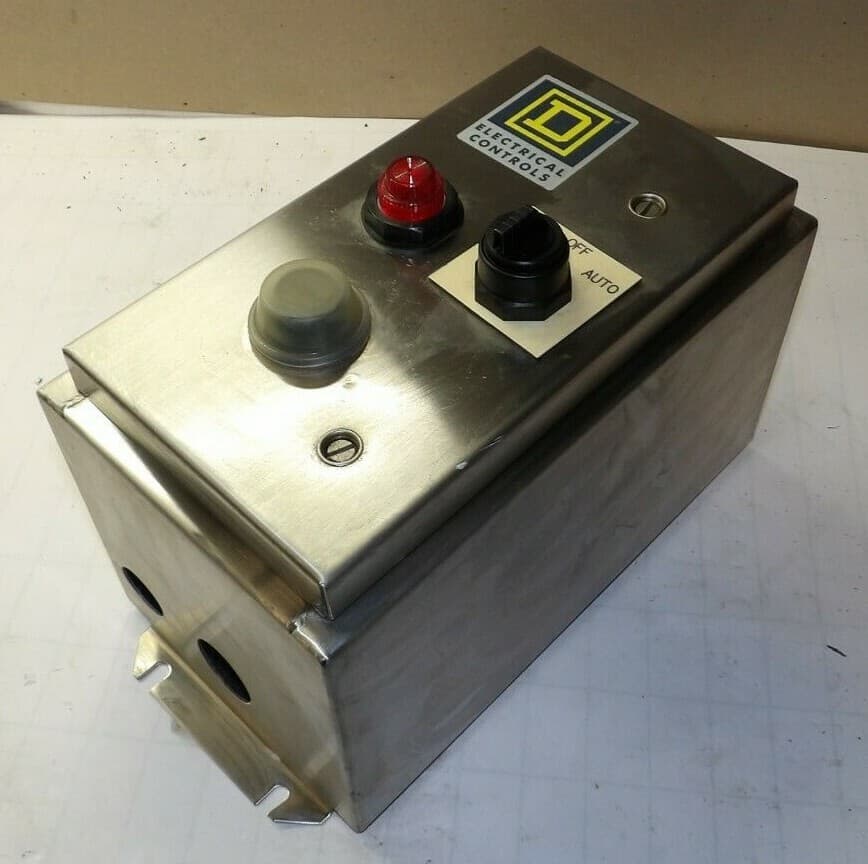 NEW SQUARE D SS ENCLOSED SIZE 0 MOTOR STARTER 4/4X 600 VAC 120 V COIL  8536SBW12 3