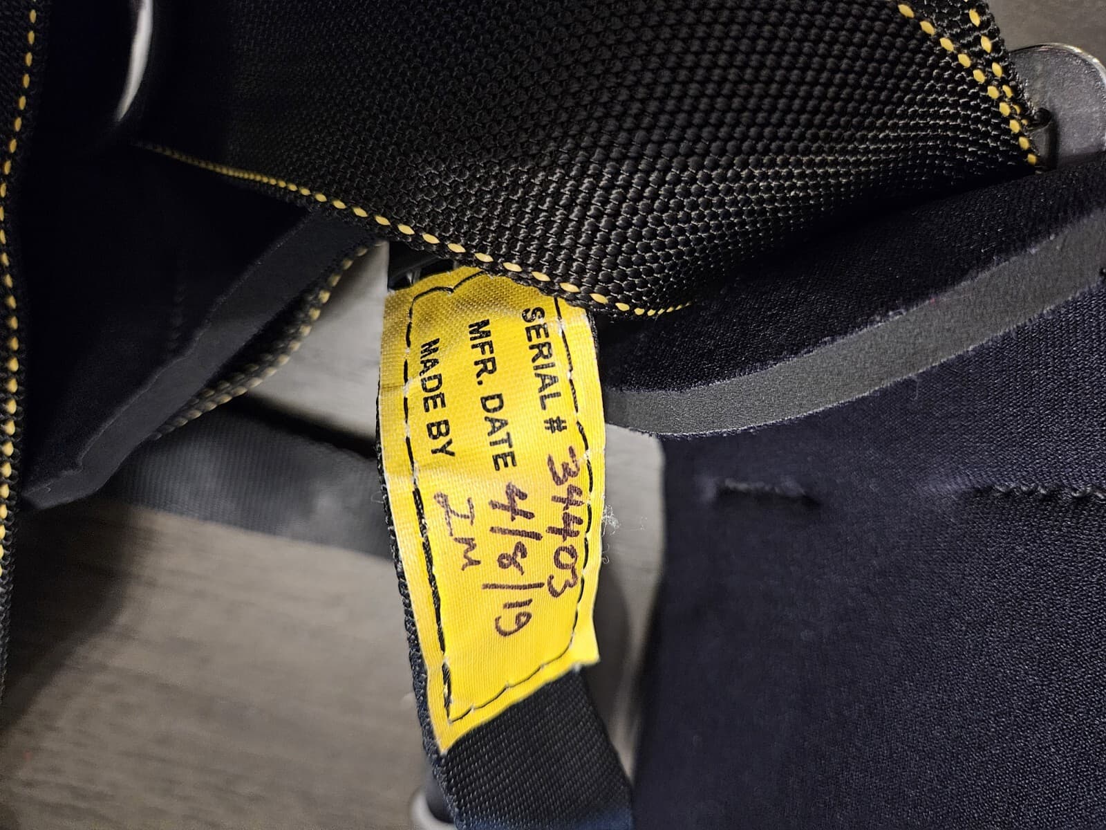 Climbing Sutra Stunt Bungee Harness Serial # 34403 Size Medium 5