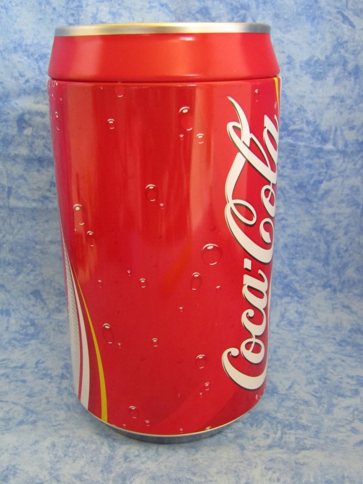 Coca-Cola Tin - Looks Just Like a Can of Coke - But It Is A Bank! 4