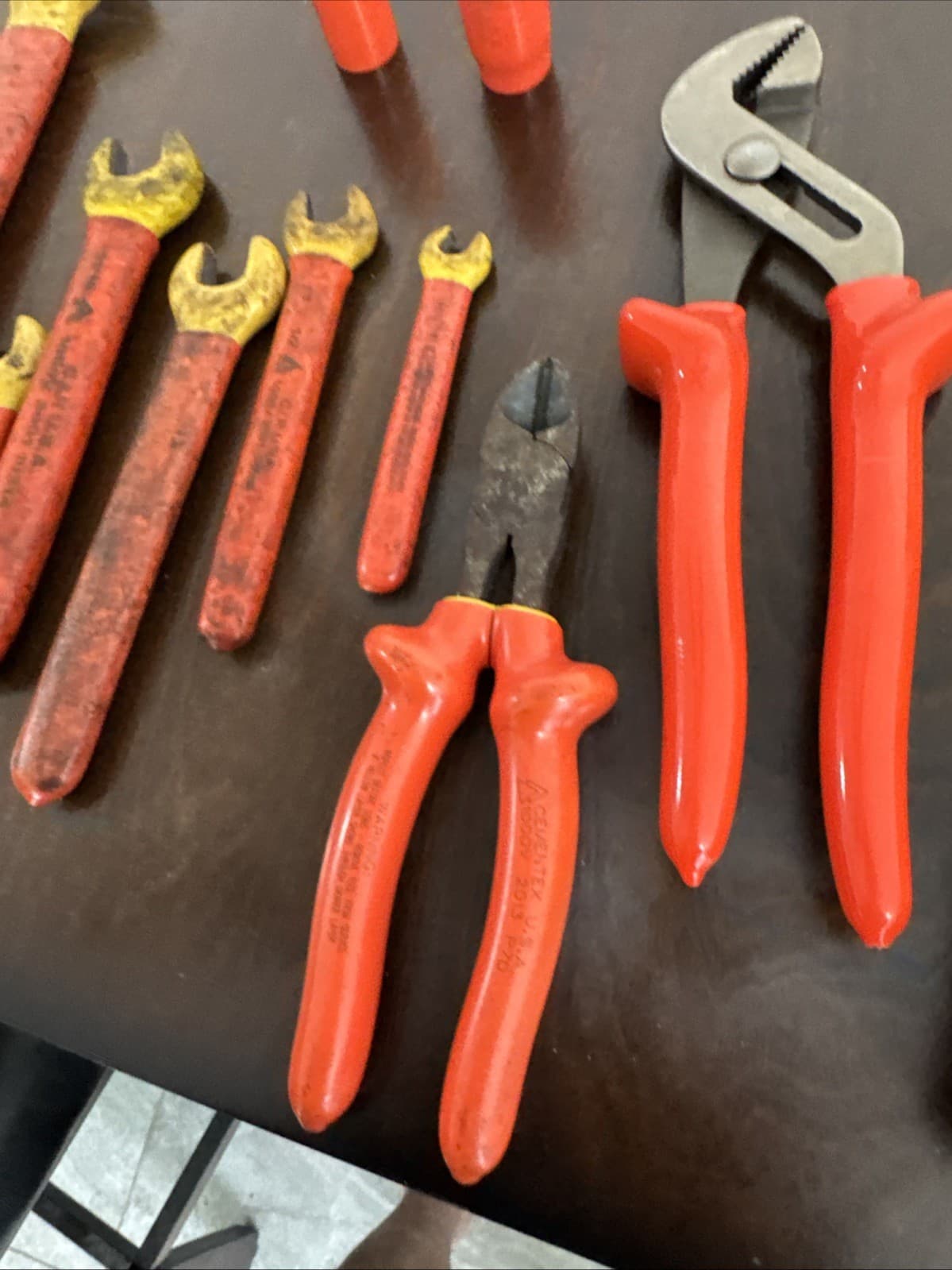 Cementex 17-Pc  lot of insulated tools 5