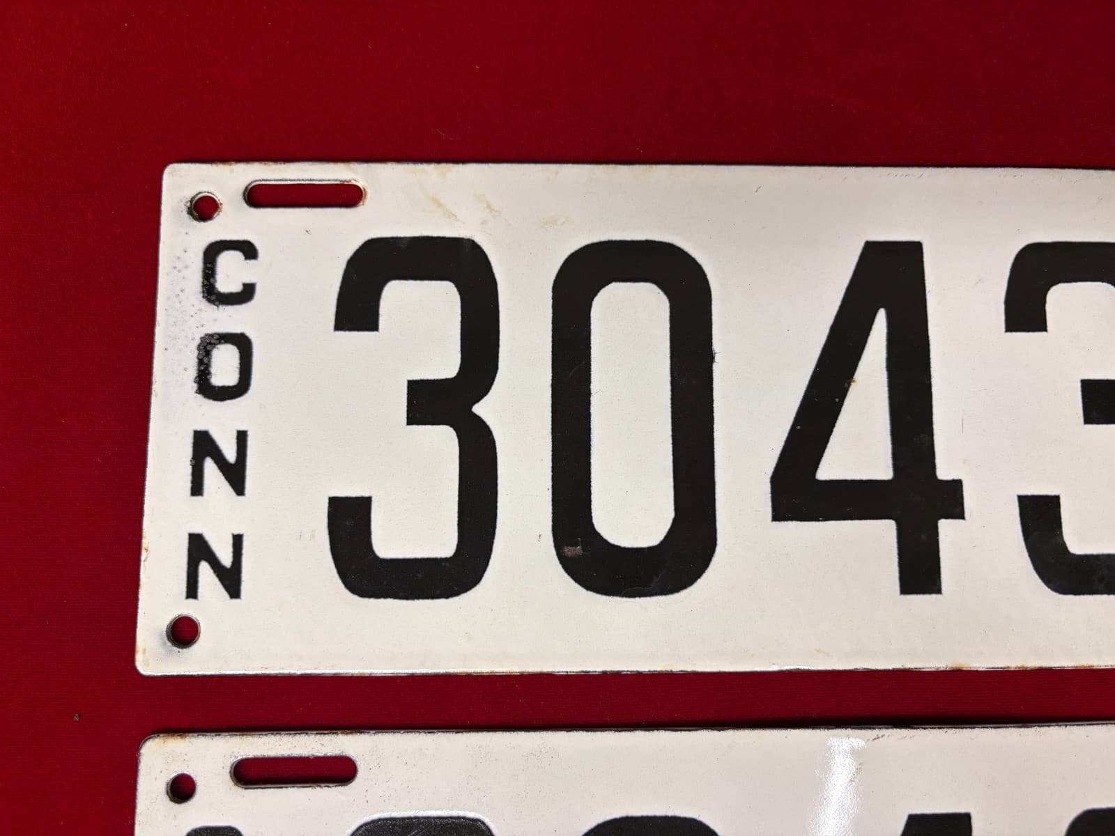 "1916 Connecticut" Porcelain License Plates (Matching Set of 2) **READ LISTING** 2