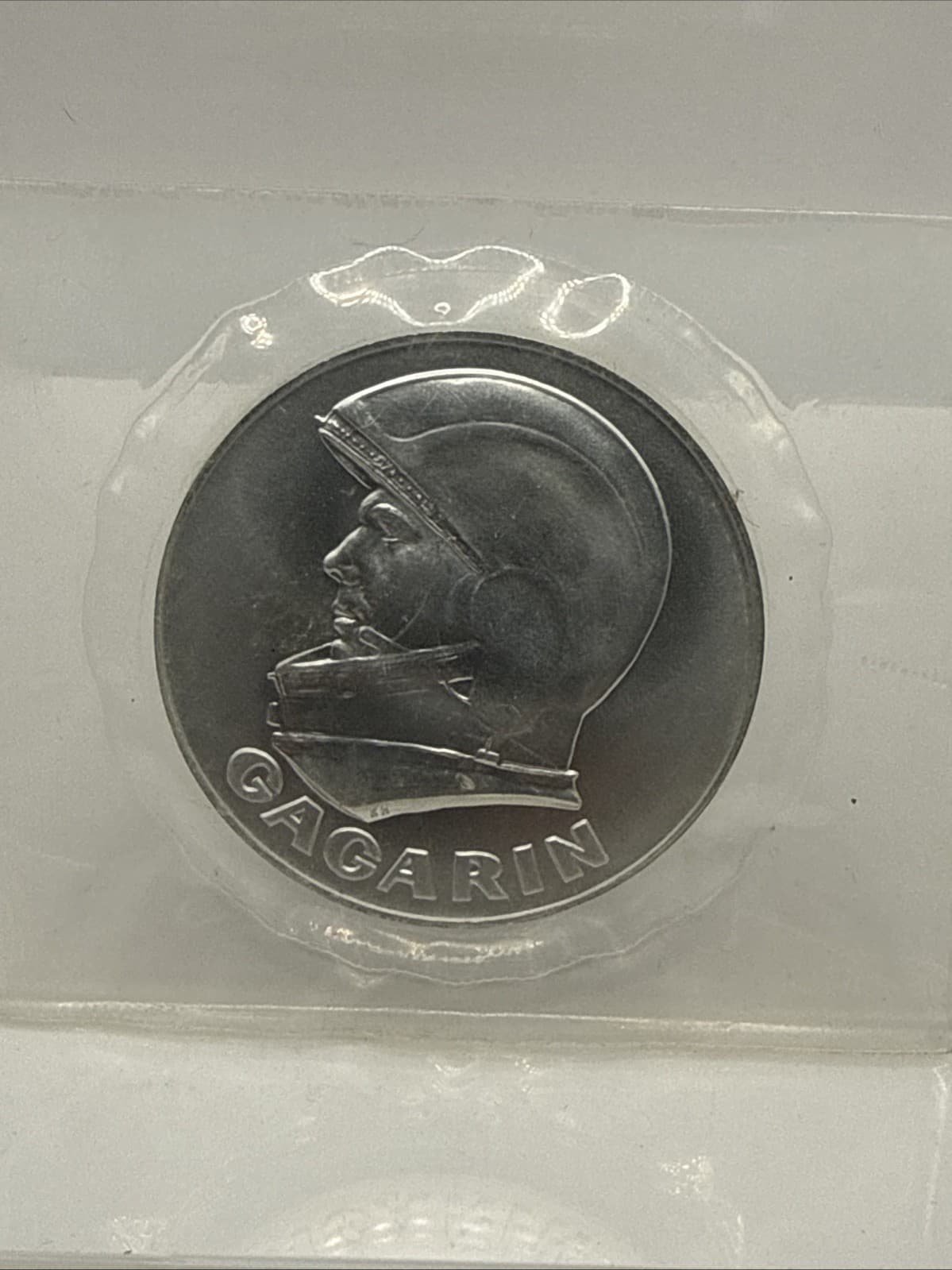 1991 30th Anniversary  Gagarin Coin & Medal Made from Space Flown Spacecraft