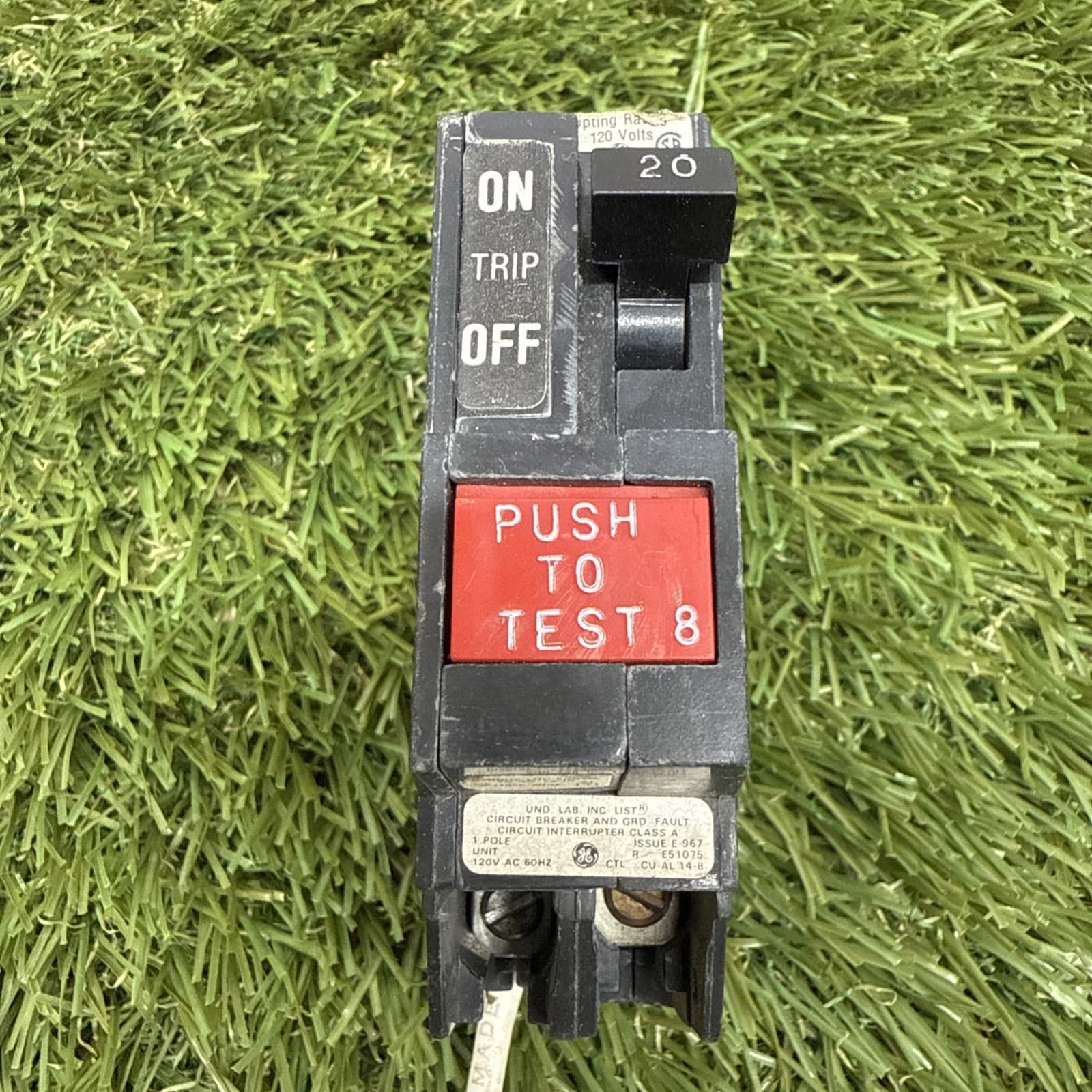 General Electric 20A GFCI Breaker cat. no. THQL-1120GF 2